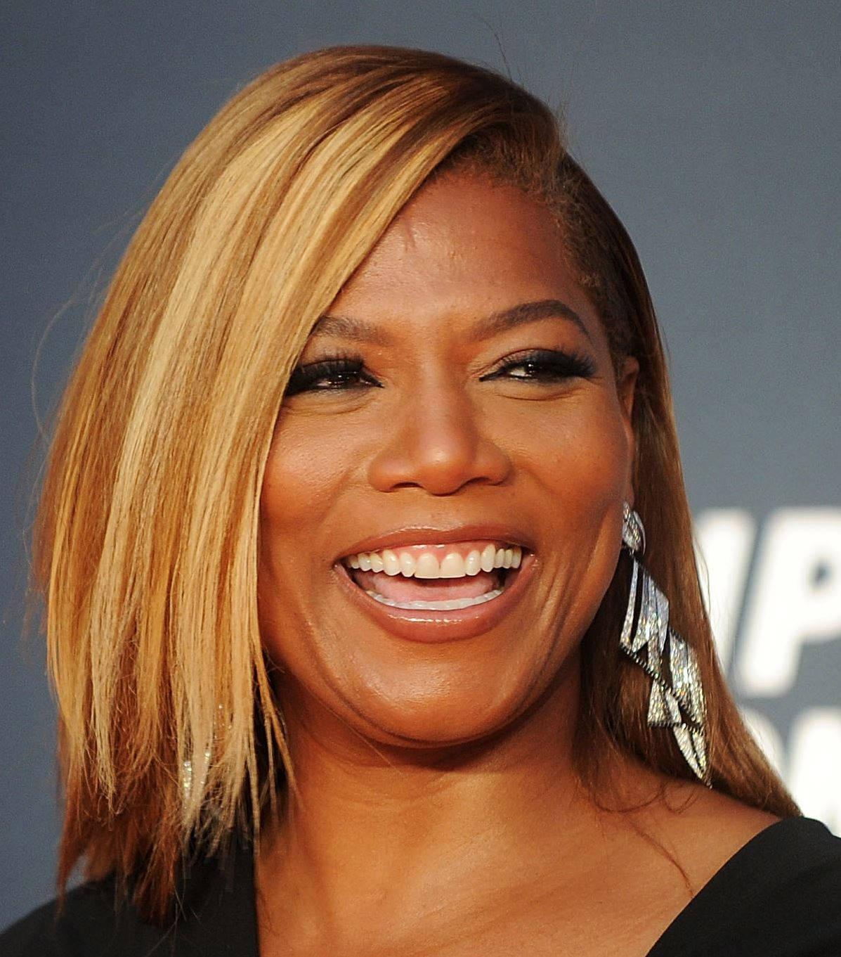 1197x1361 Download Greatest Artist Queen Latifah Wallpaper
