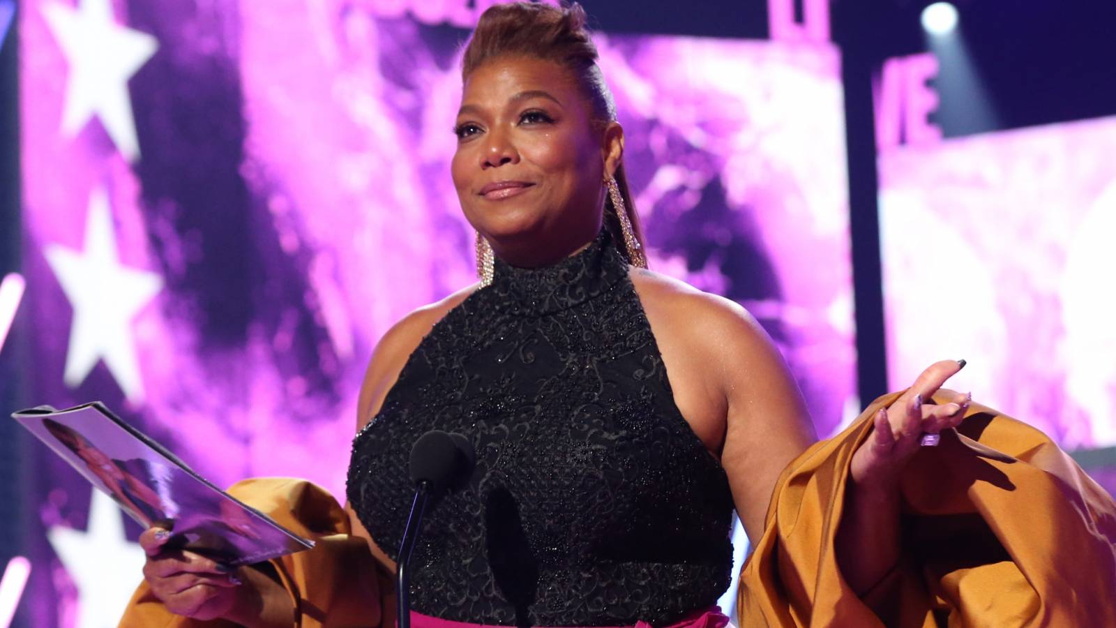 1600x900 Queen Latifah Officially Comes Out During Pride Month