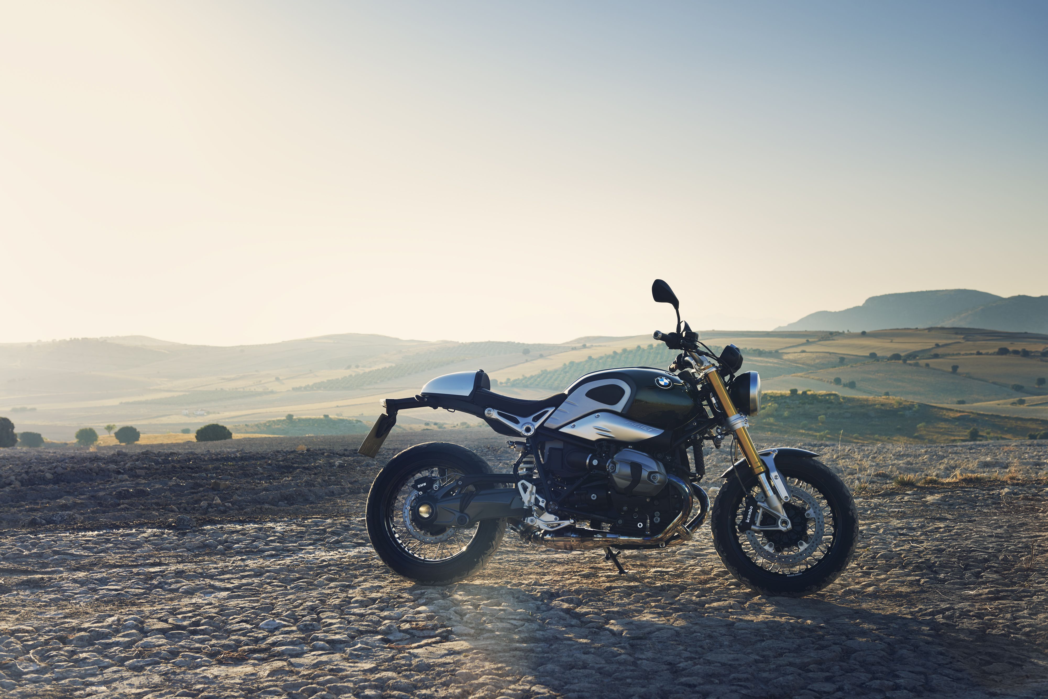 4000x2670 BMW R nineT: Happy Birthday!. Classic Driver Magazine
