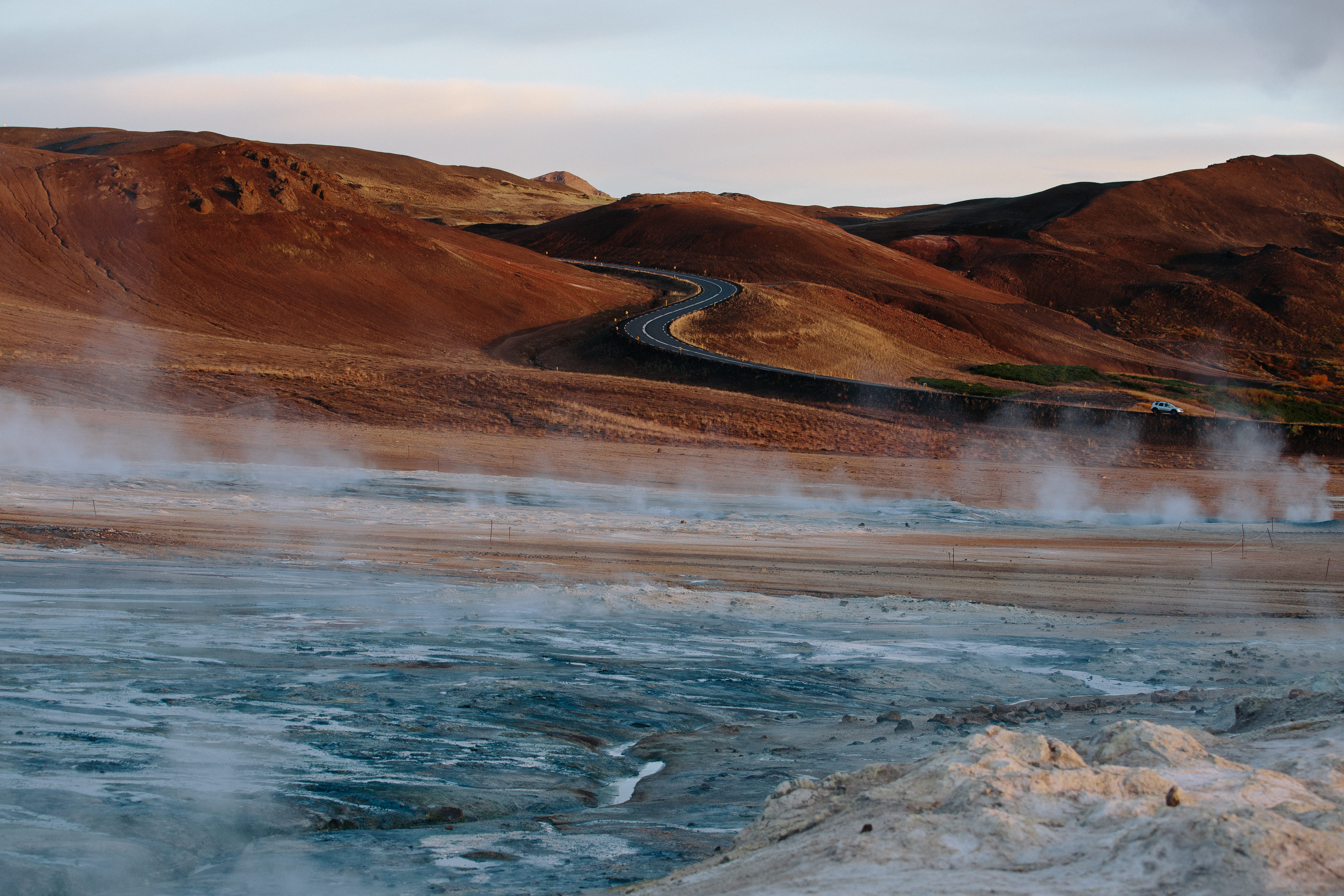 5472x3648 Wallpaper / geothermal, view, bend, day, tranquility, power in nature, environment, hot spring, dramatic landscape, land, 5K, arid, travel, beauty in nature, place free download