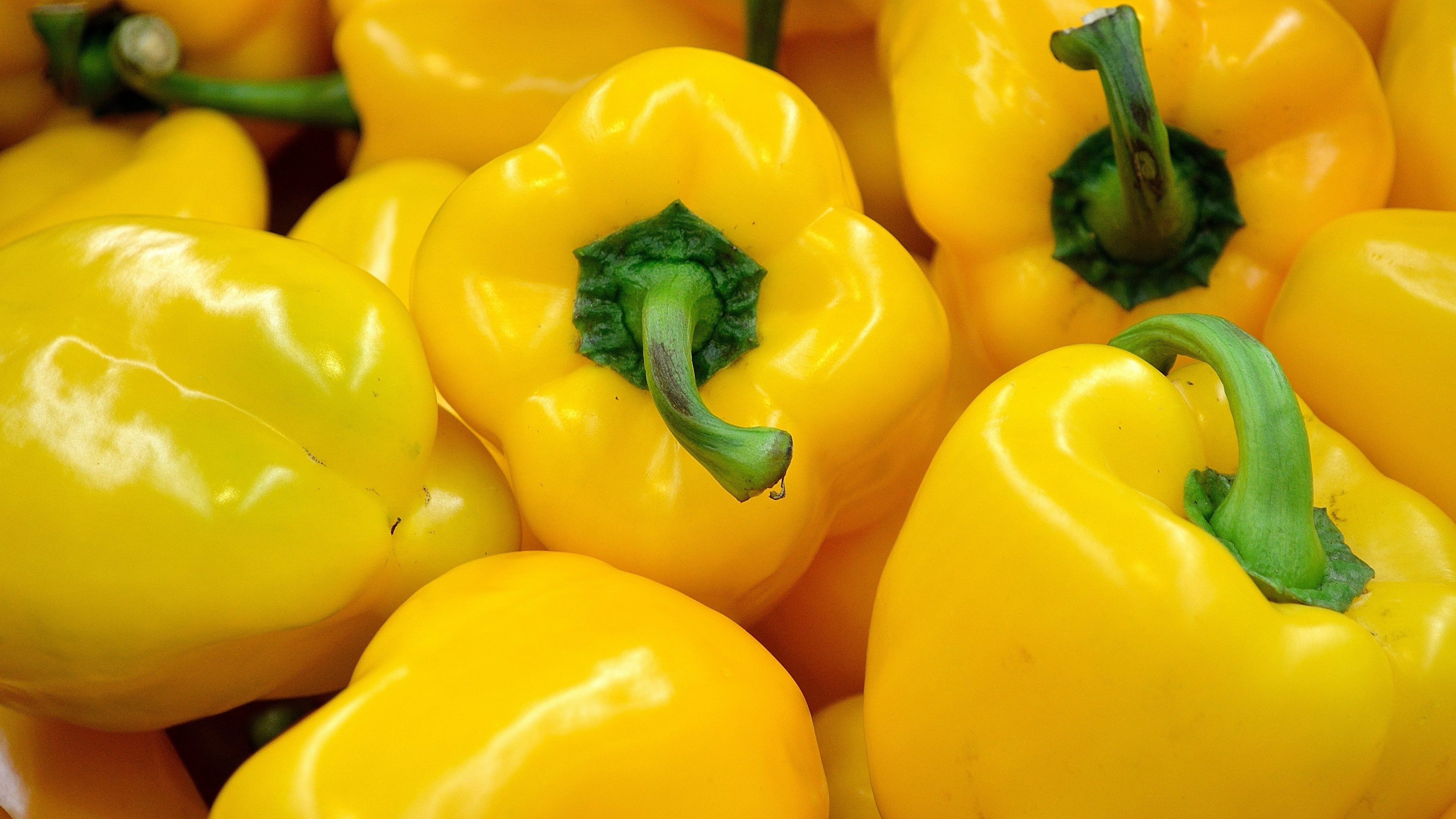 Bell Pepper Wallpapers - Top Free Bell Pepper Backgrounds - WallpaperAccess