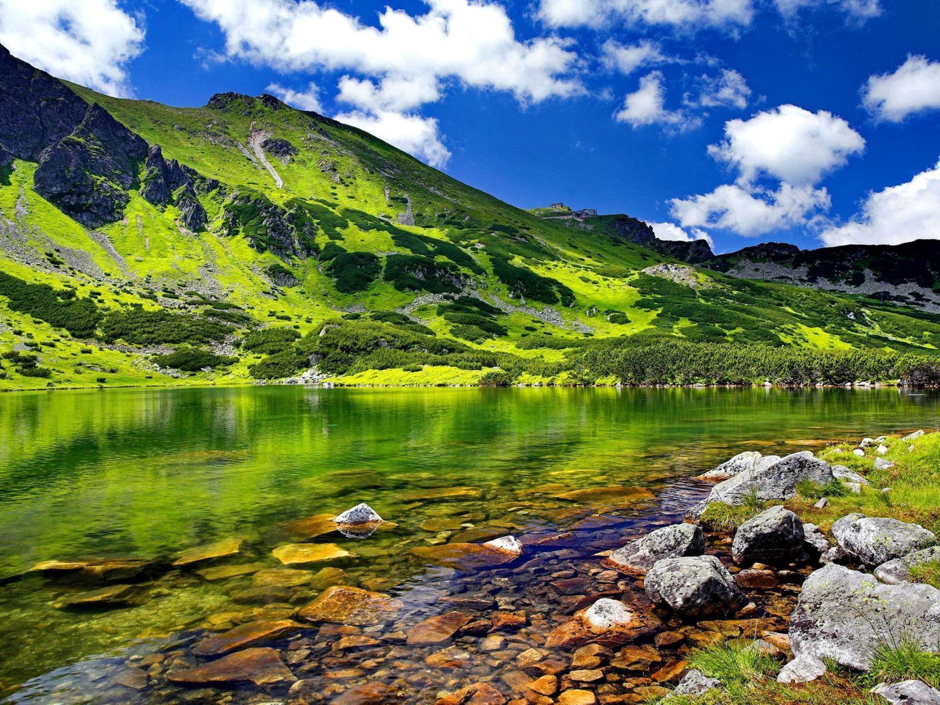1920x1440 Tatras Mountains Carpathian Mountain Belt In Eastern Europe Natural Border Between Slovakia And Poland Landscape Photography 2560x1600 :