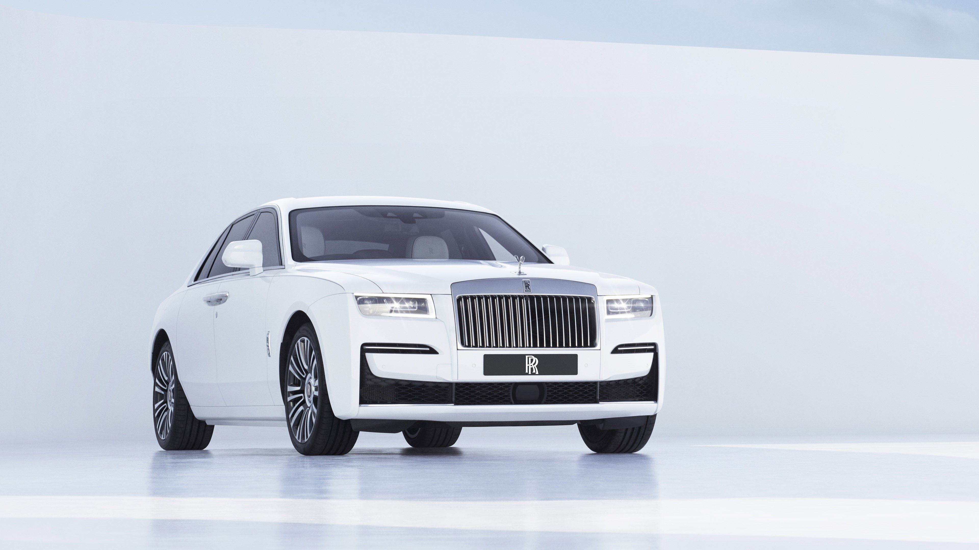 3840x2160 4K, Rolls Royce Ghost, Vehicle, Car, Luxury Cars, White Cars, Rolls Royce Gallery HD Wallpaper