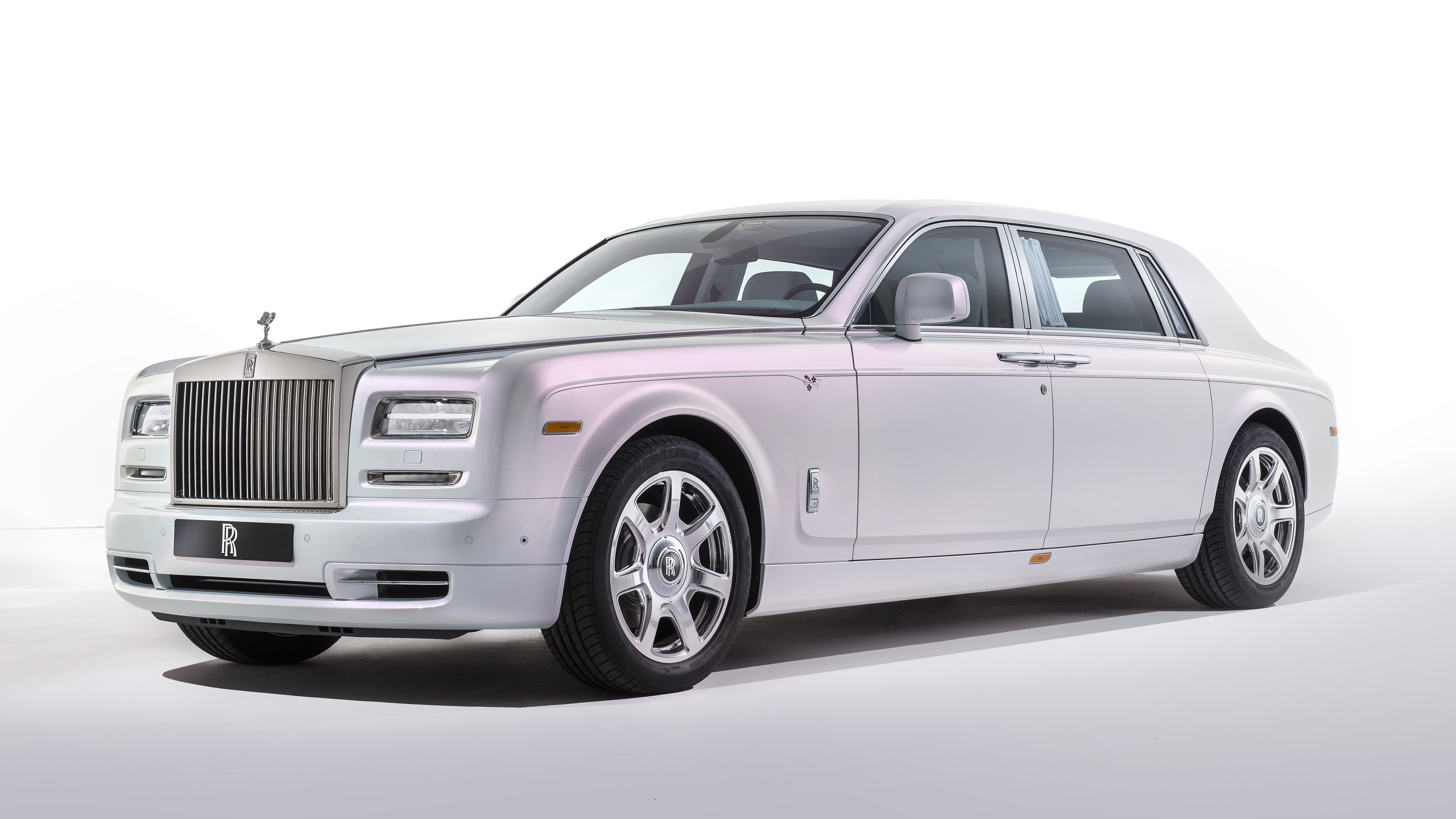 3840x2160 Rolls Royce Phantom Serenity Sedan White UHD 4K Wallpaper