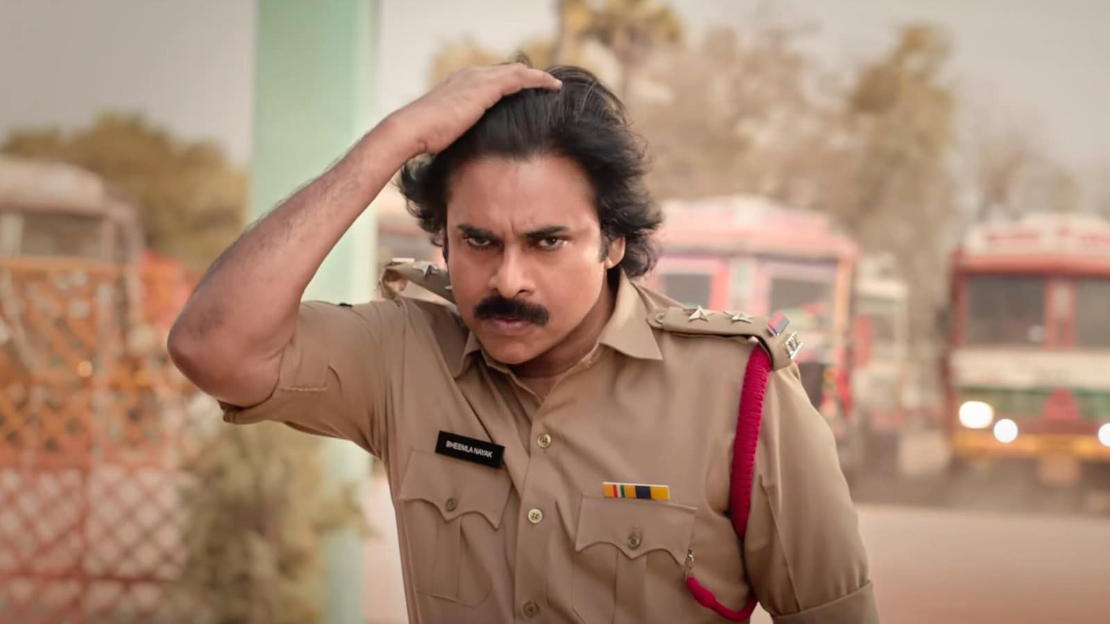1600x900 Bheemla Nayak BO report: Film mints ₹37.3 cr from Telugu states on first day