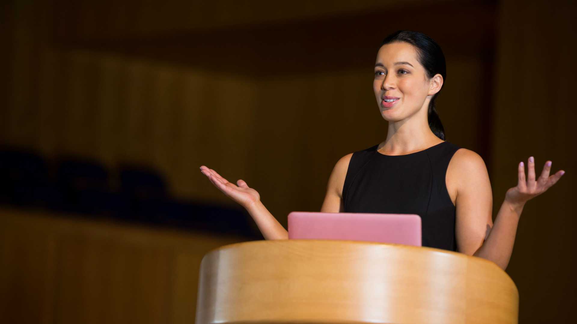 1920x1080 Ways to Represent Your Authentic Self During Public Speaking