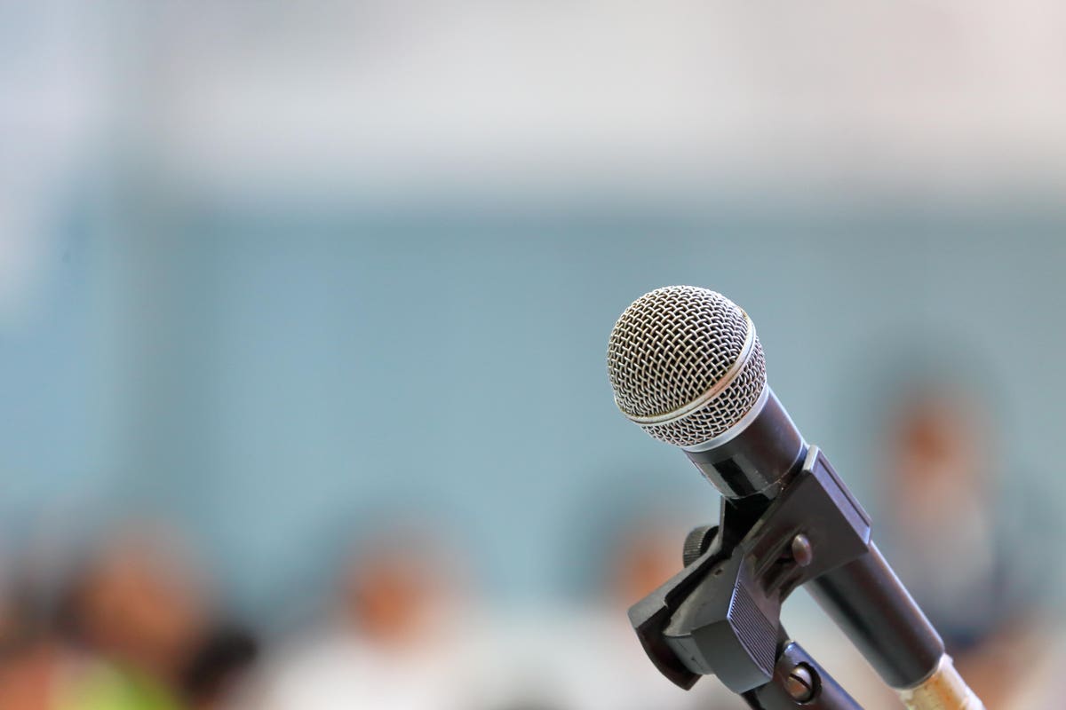 1200x800 Conquer Your Fear Of Public Speaking With These 5 Tips