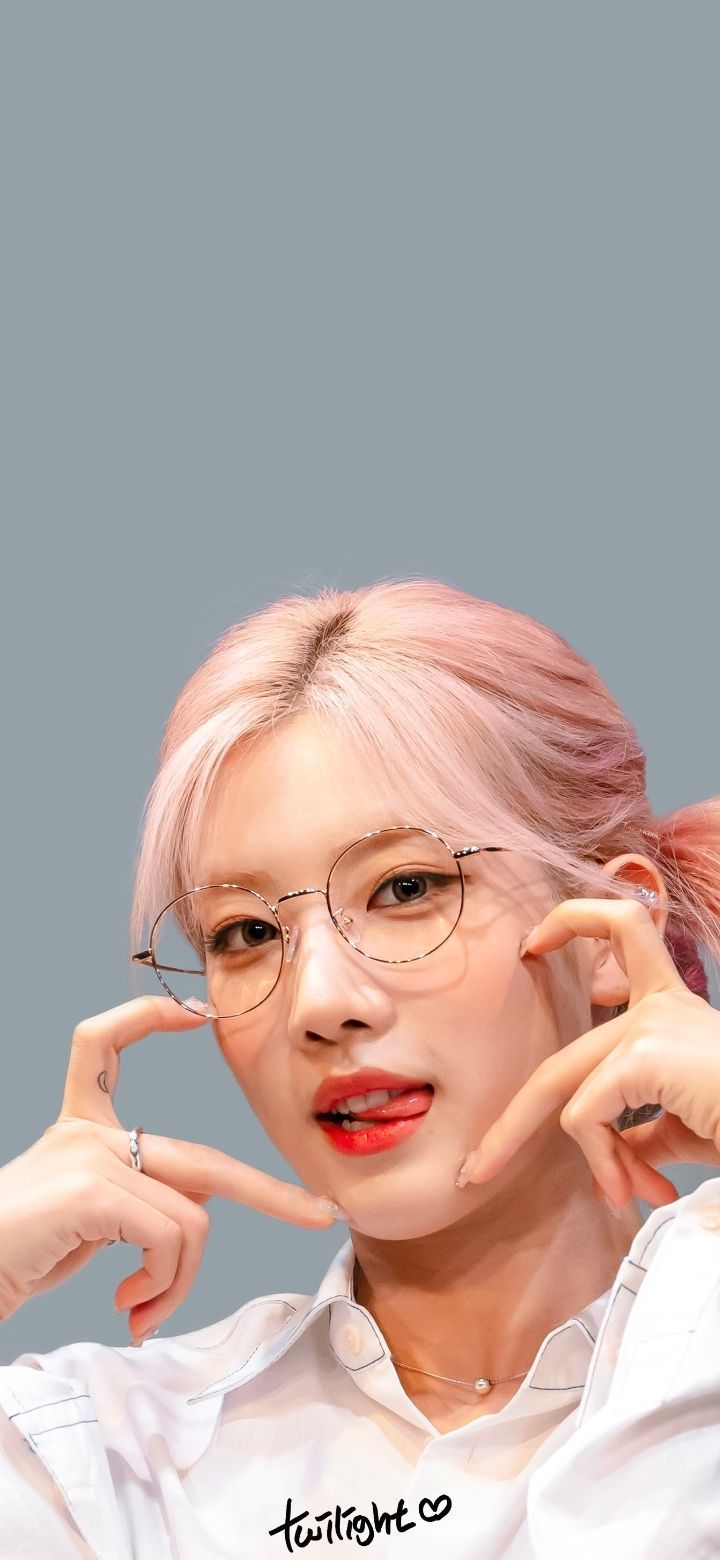 Kim Lip Wallpapers - Top Free Kim Lip Backgrounds - WallpaperAccess