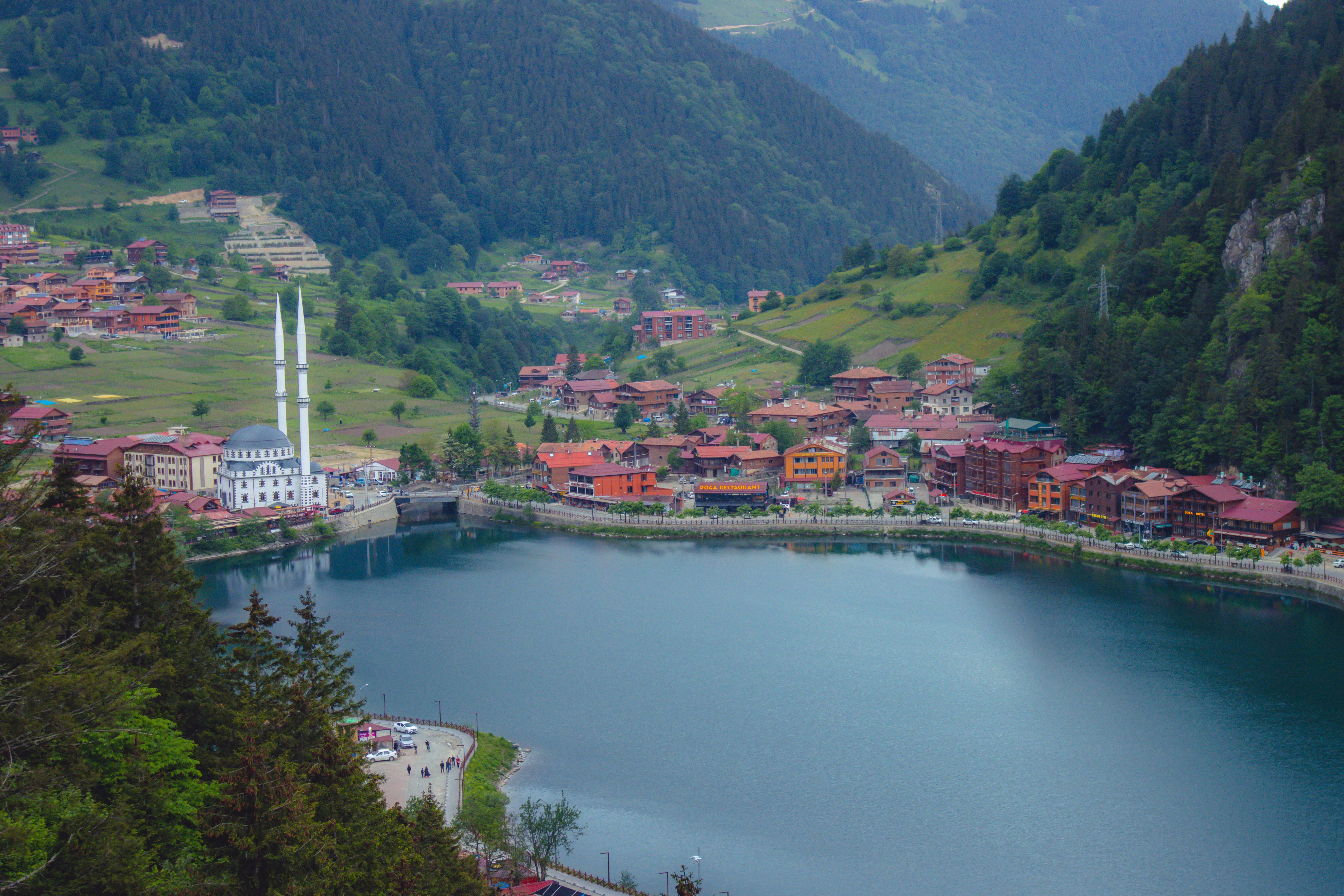 6960x4640 View of a Village on the Shore of Uzungol Lake · Free