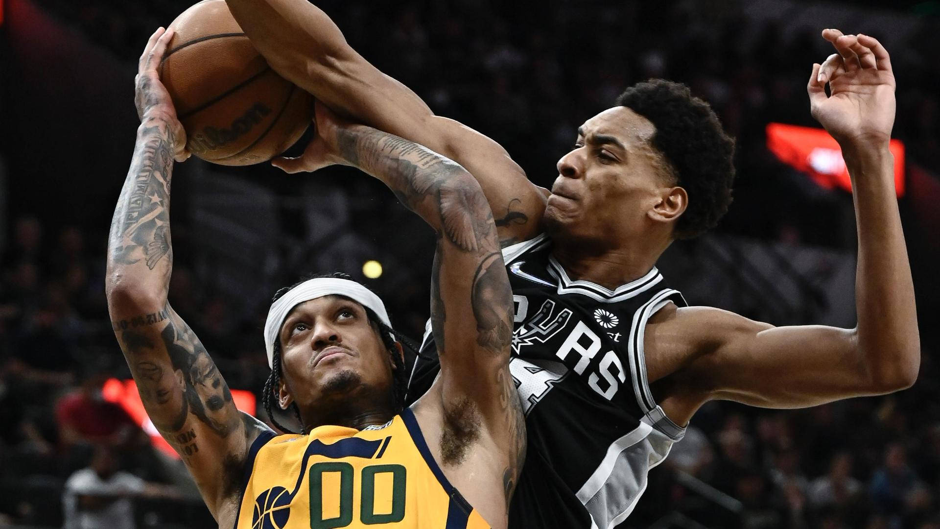 1920x1080 Download Outrageous Player Jordan Clarkson Wallpaper