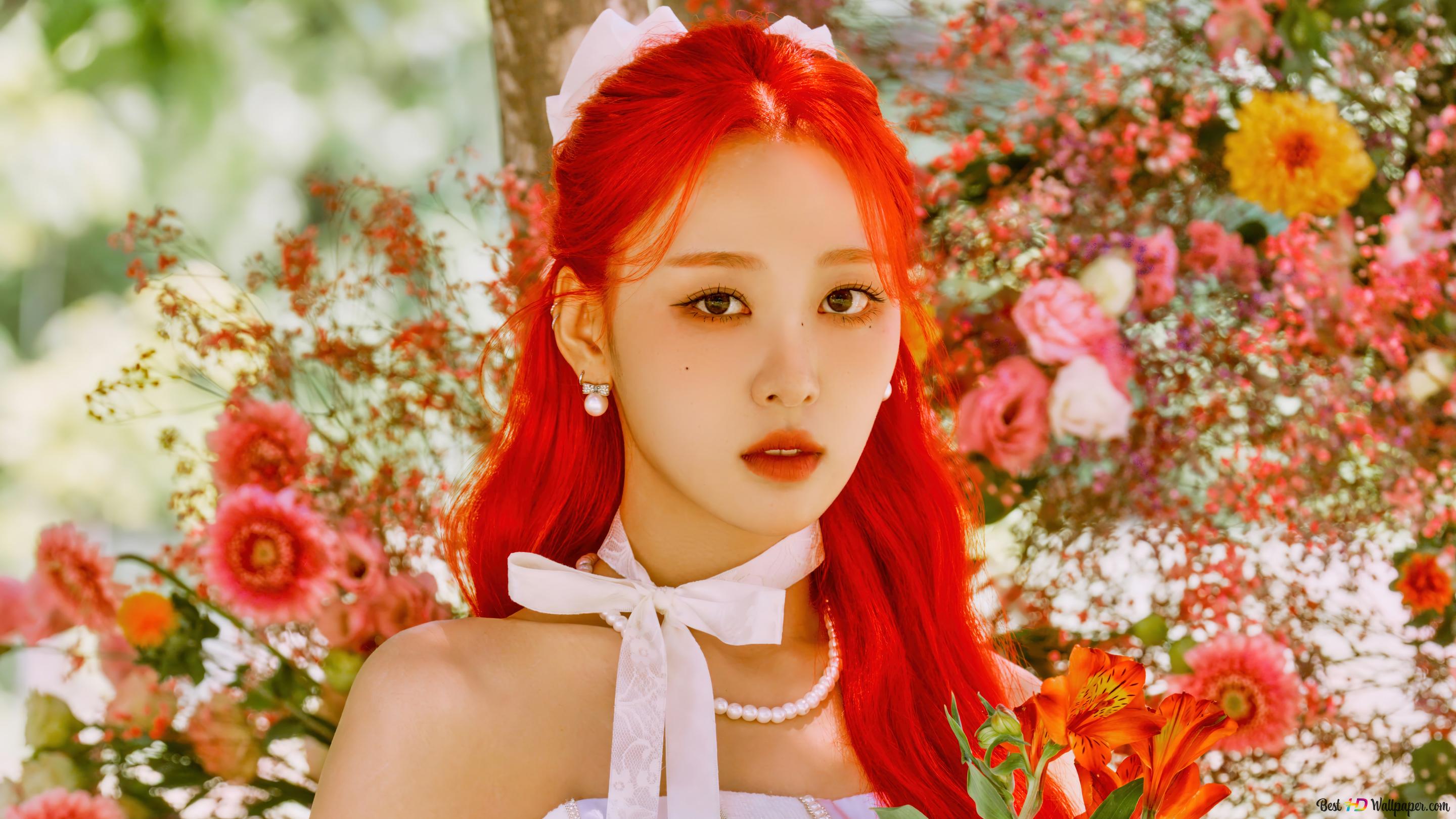 2880x1620 Loona's Yves in 'Flip That' MV Photohoot 4K wallpaper download