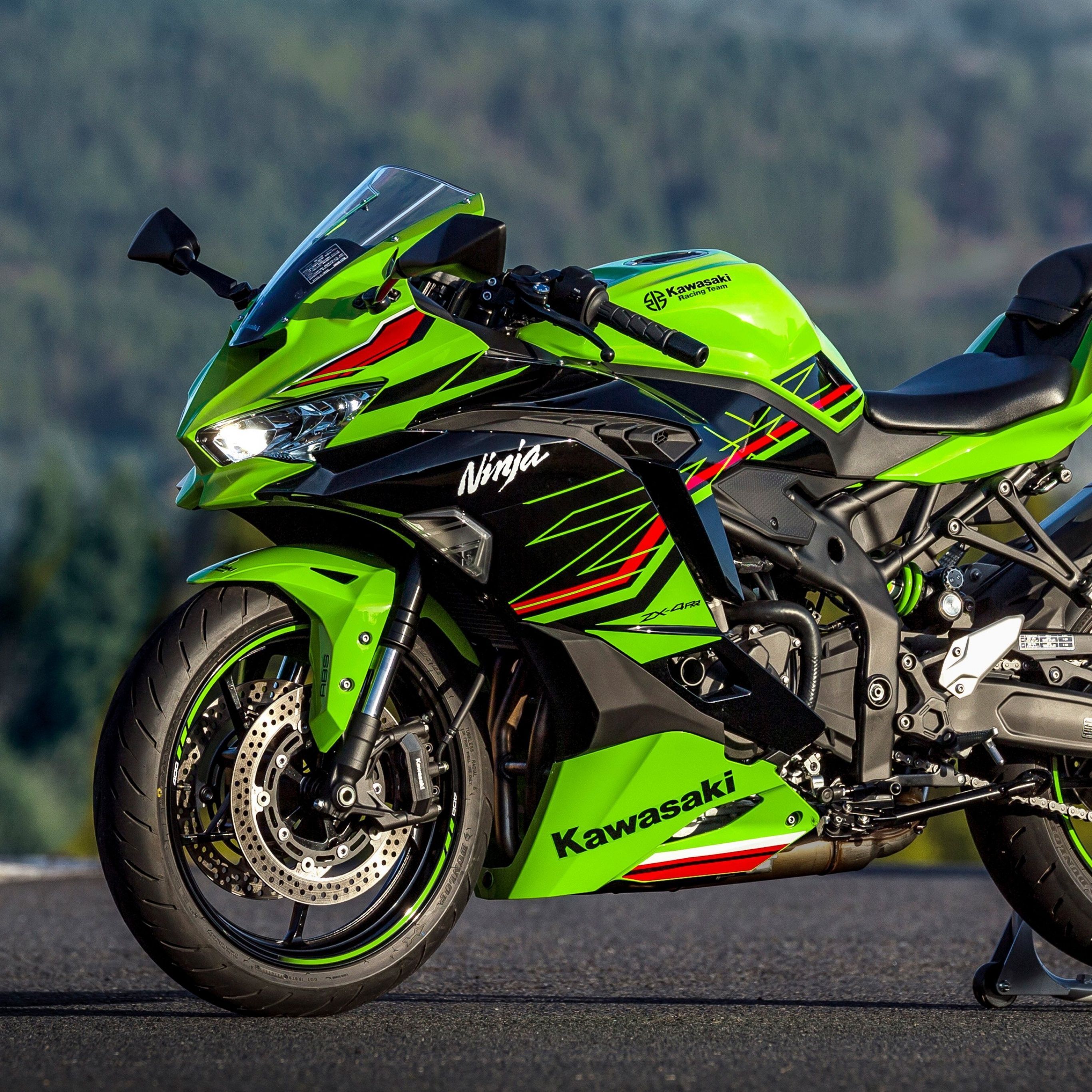 2732x2732 Kawasaki Ninja ZX 4RR Wallpaper 4K, Sports Bikes