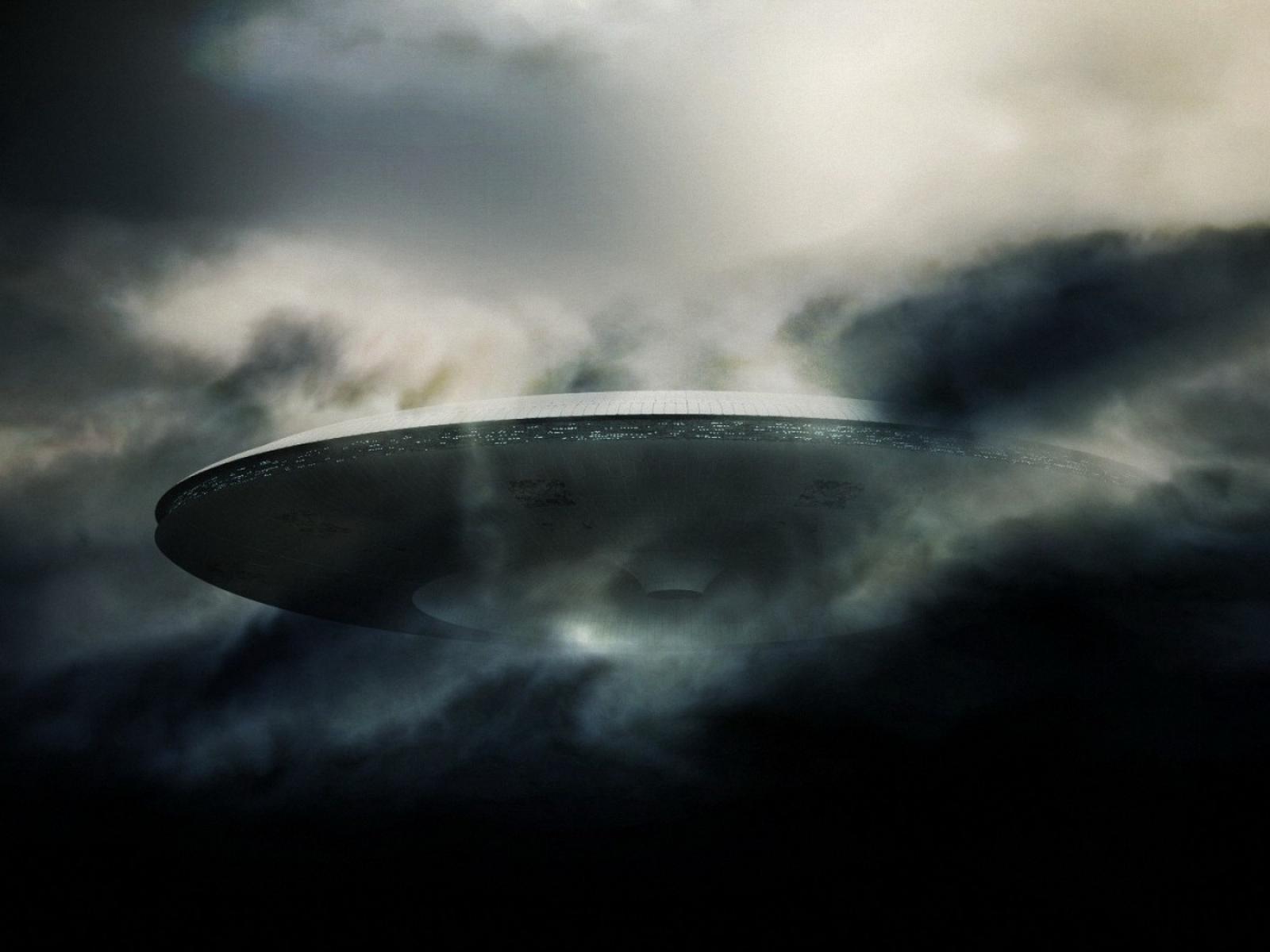 1600x1200 Download Ufo Wallpaper