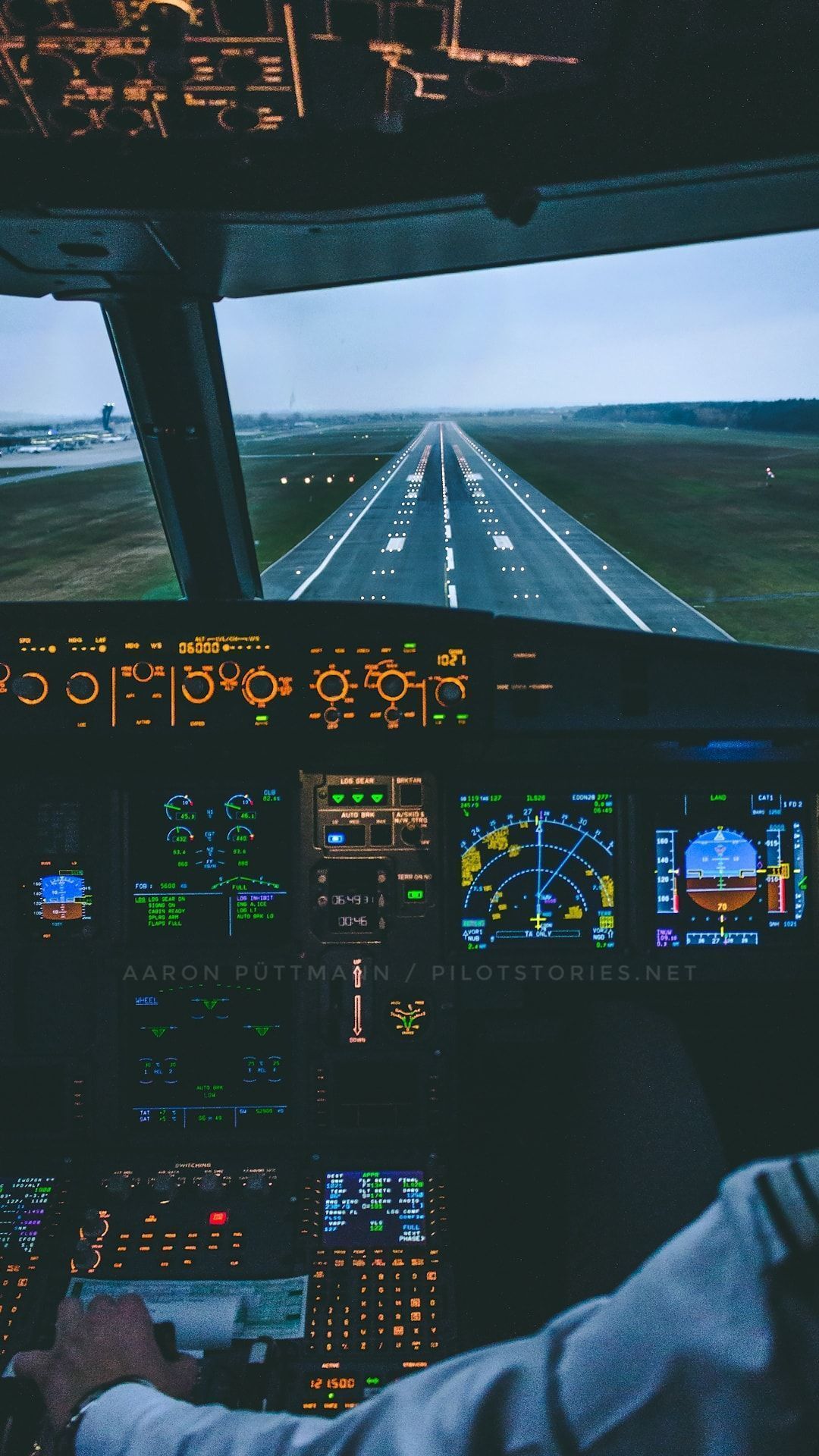 1080x1920 Aircraft