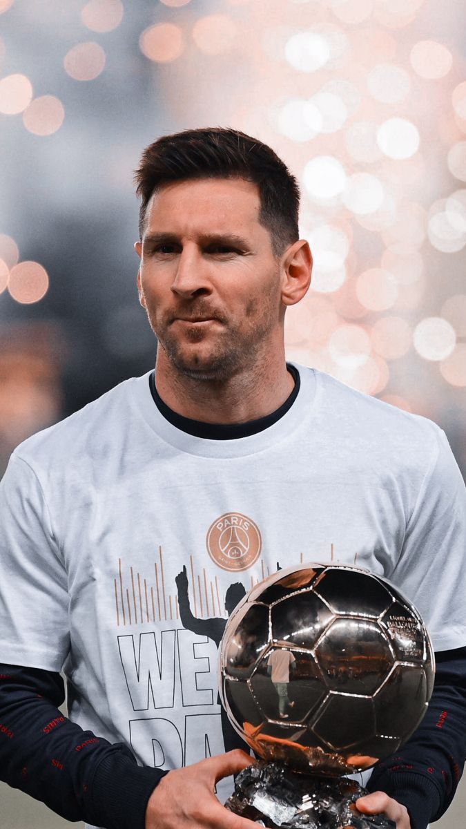 675x1200 messi