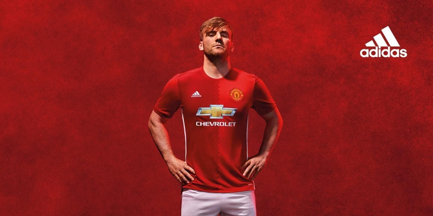 1440x720 Luke Shaw Manchester United Fond Ecran Wallpaper Luke Shaw. 照片图像
