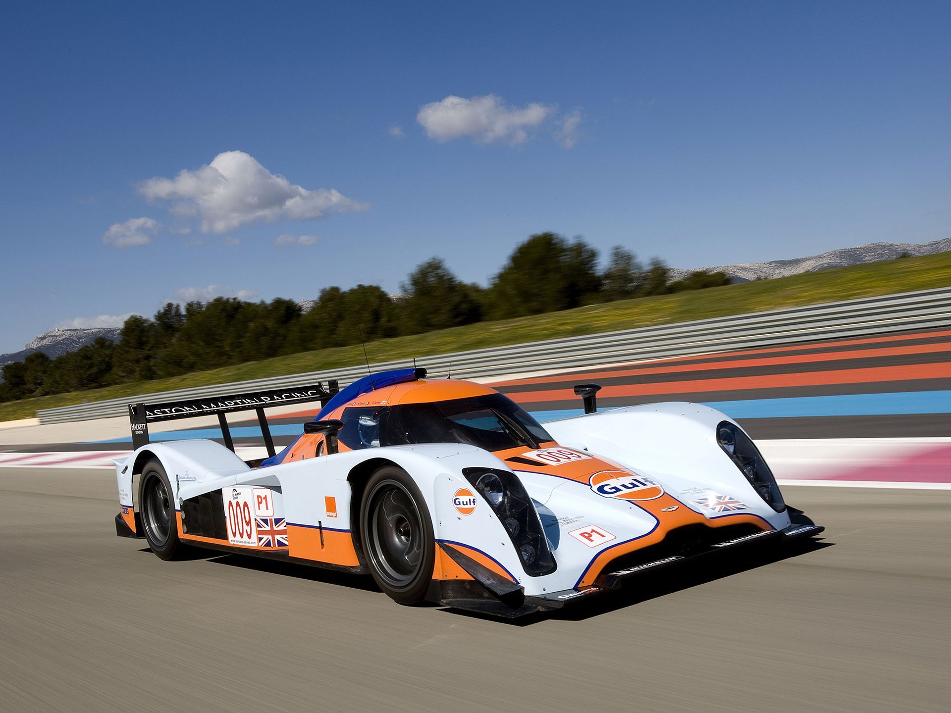 1920x1440 Aston Martin B09 60 LMP1 Wallpaper