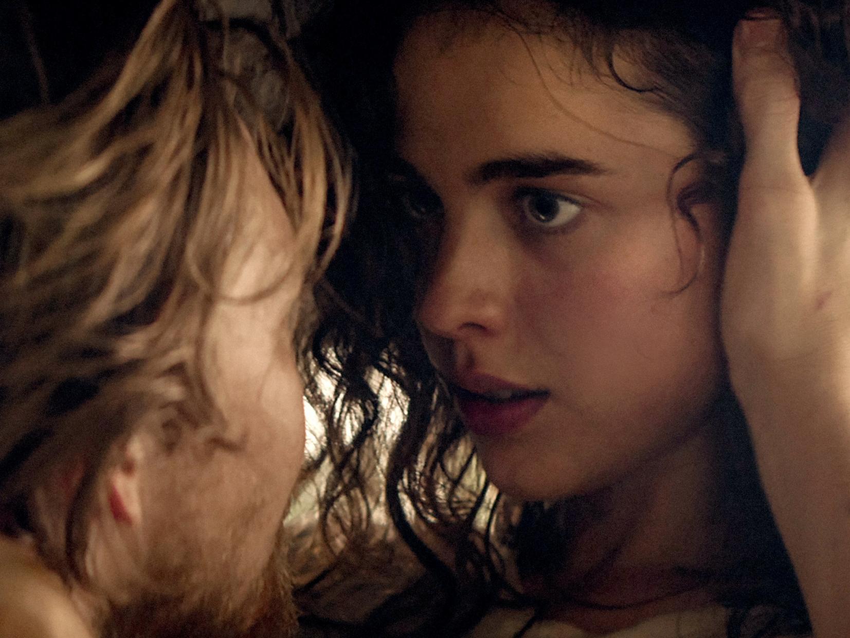 1653x1240 Margaret Qualley: From Maid to the edge of mainstream