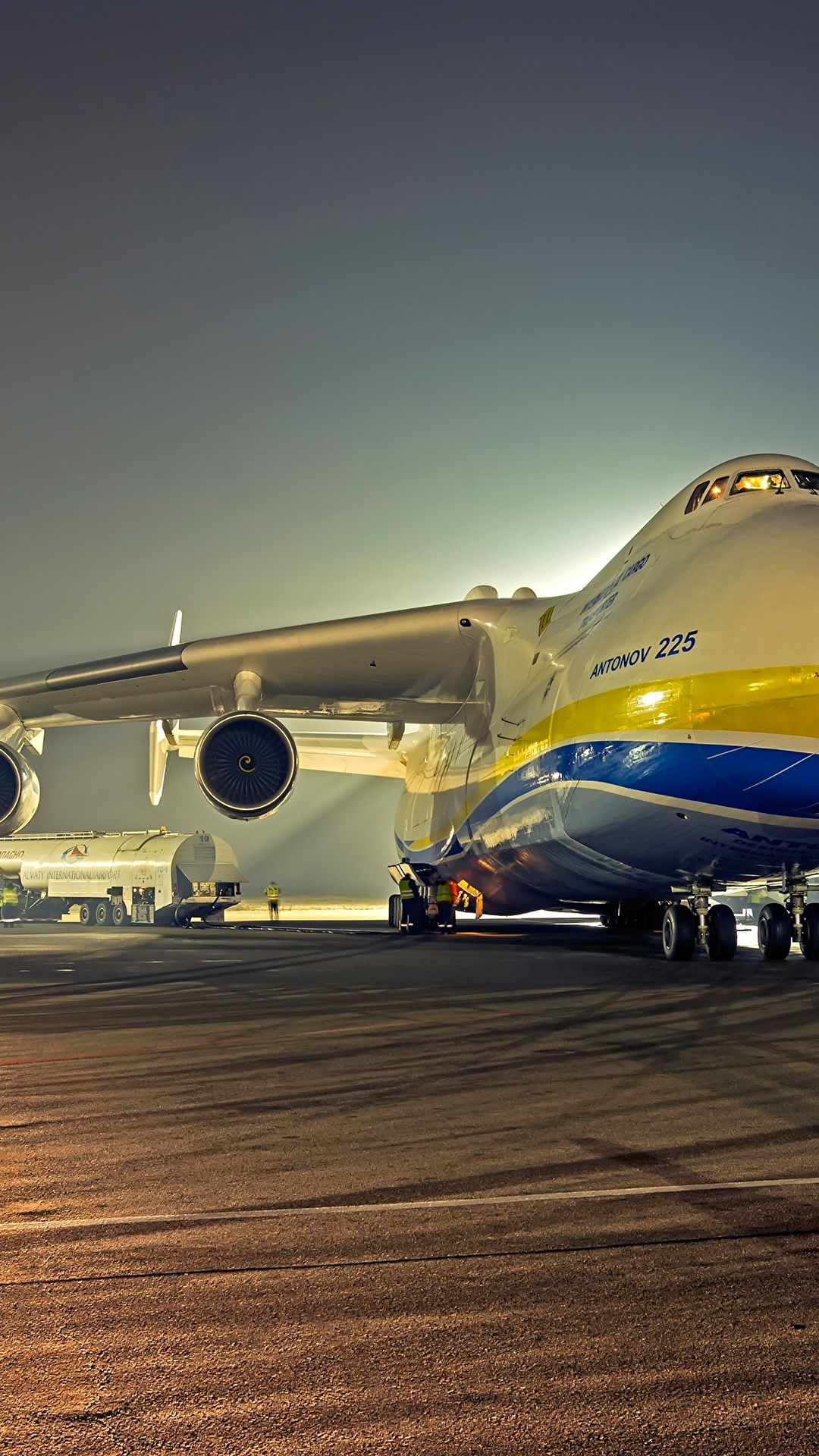 1080x1920 Image Airplane Transport Aircraft An 225 Mriya Aviation 1080x1920