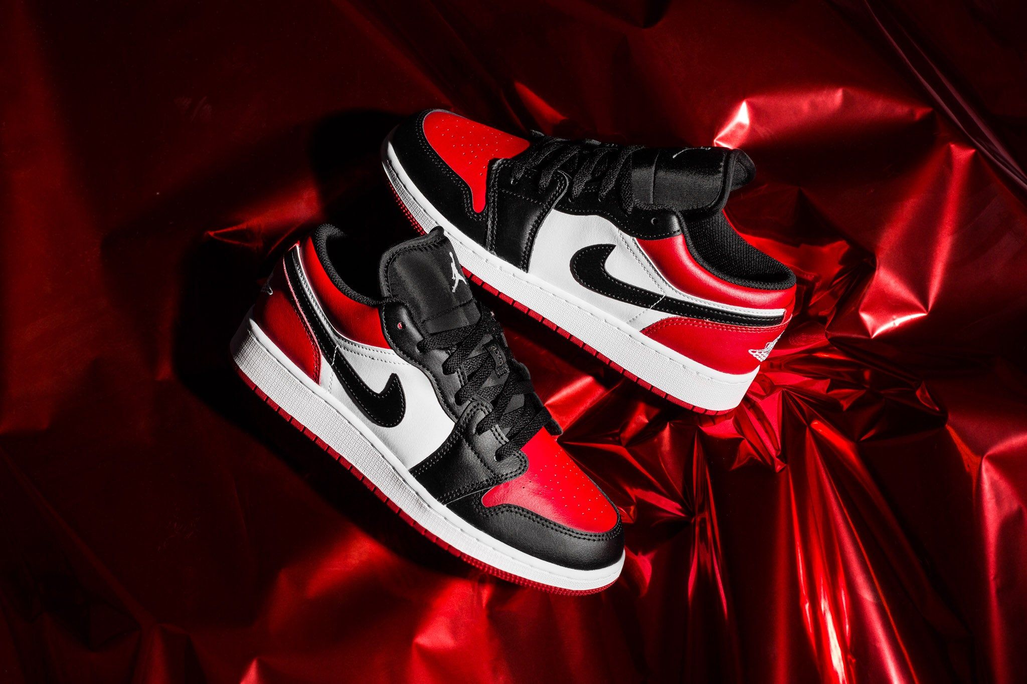 Jordan 1 Low Wallpapers - Top Free Jordan 1 Low Backgrounds 