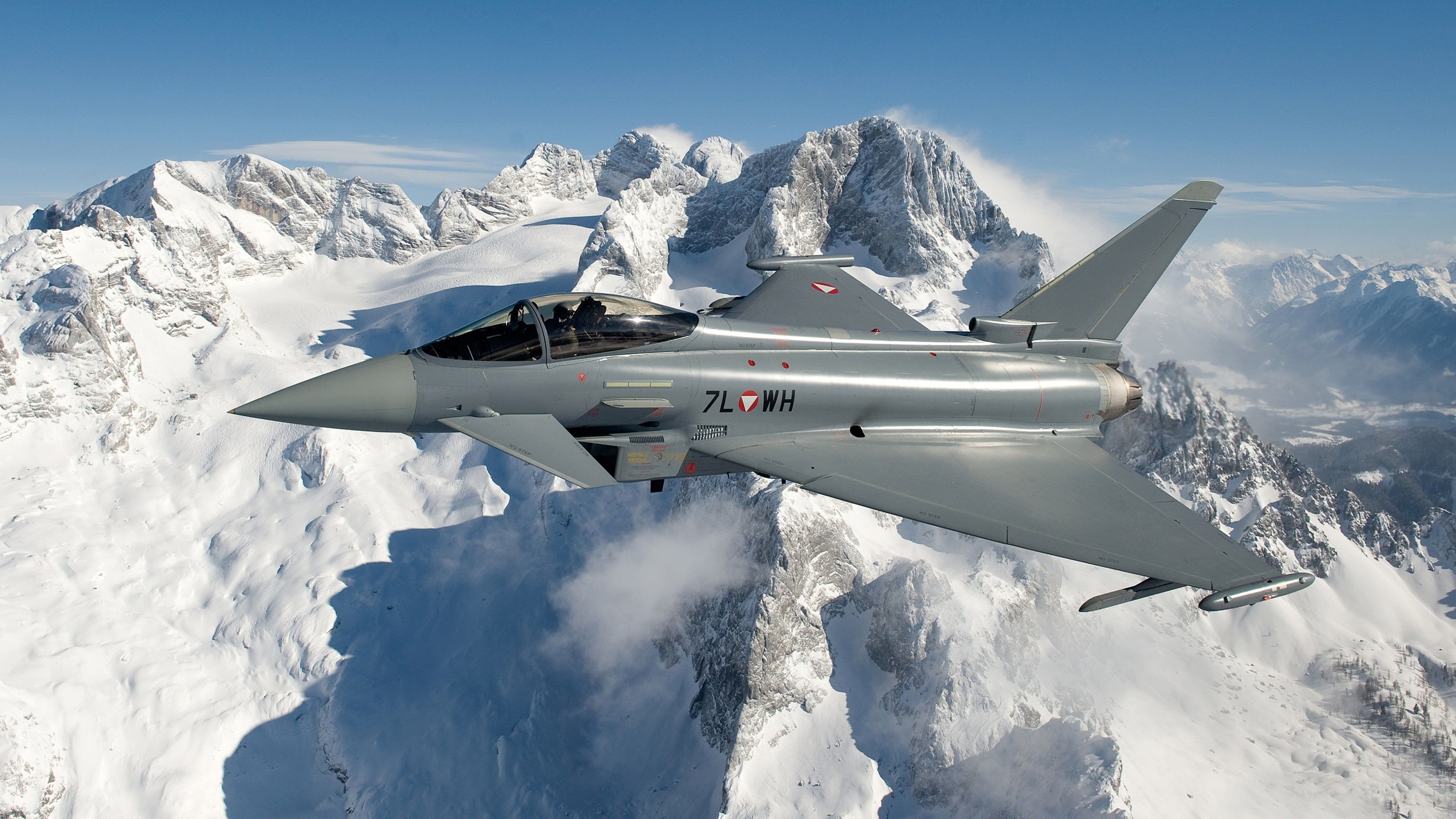 3840x2160 It's Snowy Day Eurofighter Typhoon [1920x1080]