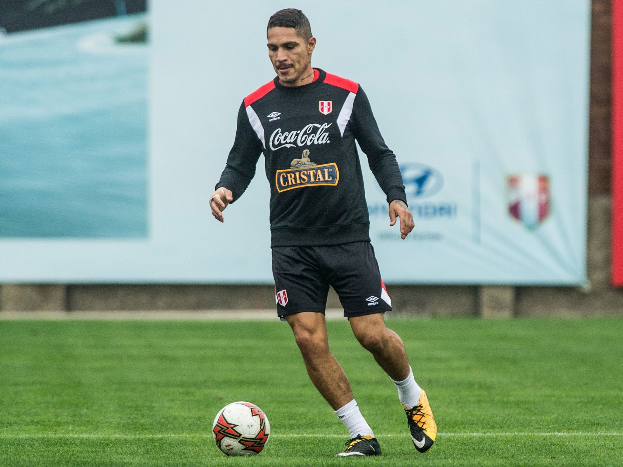 2048x1536 Paolo Guerrero cleared to play for Peru at World Cup despite doping ban