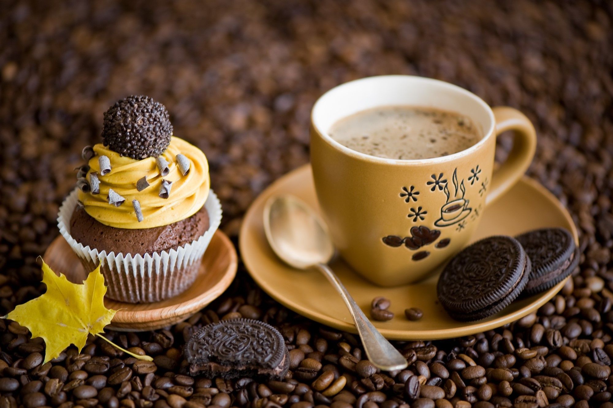 2000x1331 Drinks, Coffee, Little cakes, Cookies, Spoon, Cup, Saucer, Grain Gallery HD Wallpaper