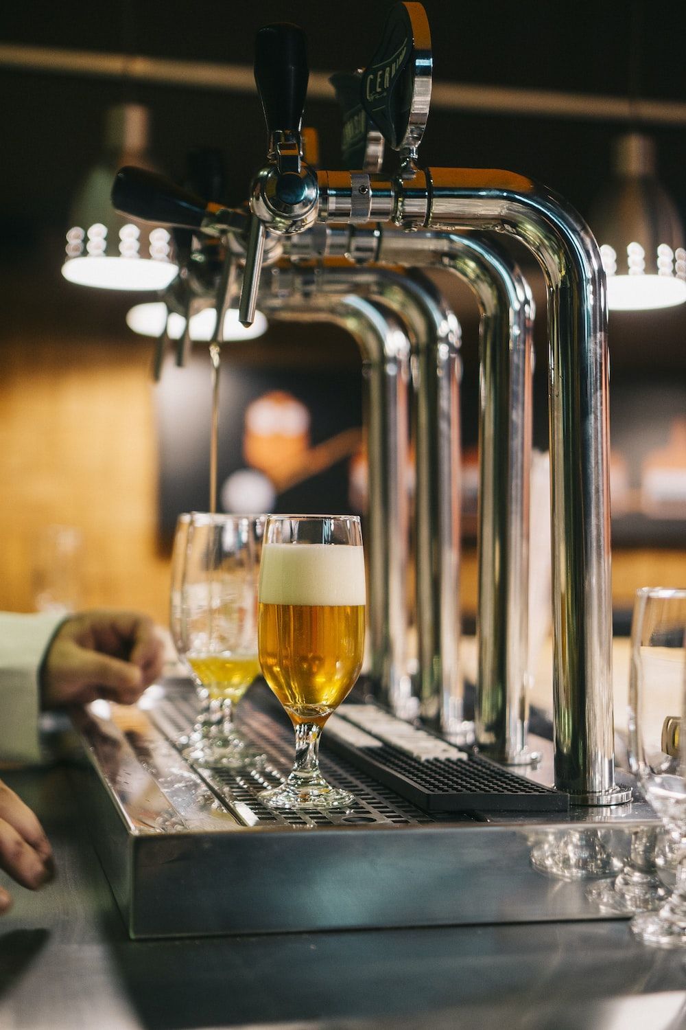 1000x1500 Beer Bar Picture [HD]. Download Free Image