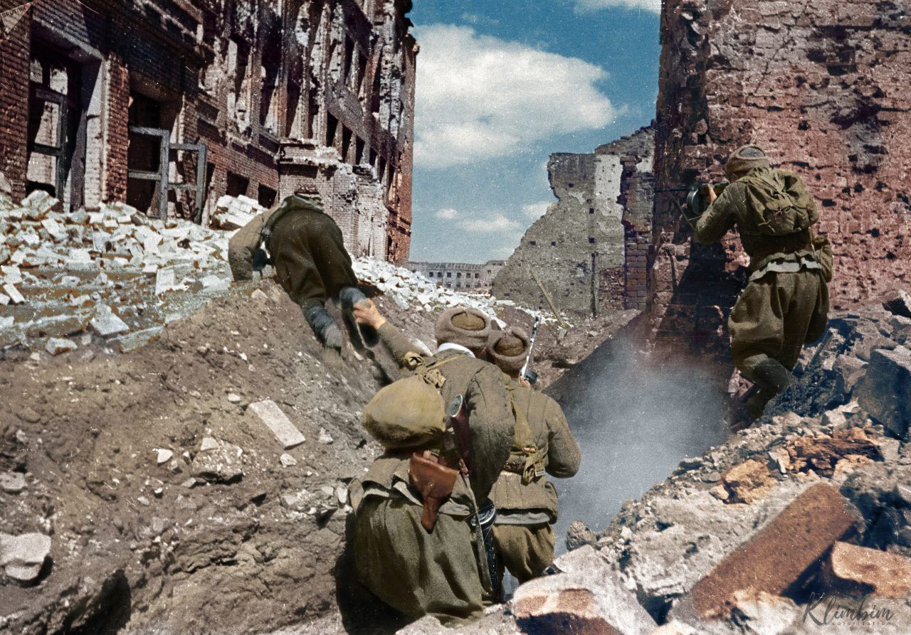 1280x893 WW2 Picture of Stalingrad
