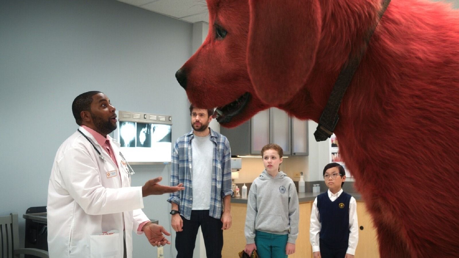 1600x900 Clifford The Big Red Dog Review: He's Big, He's Red, He's Forgettable