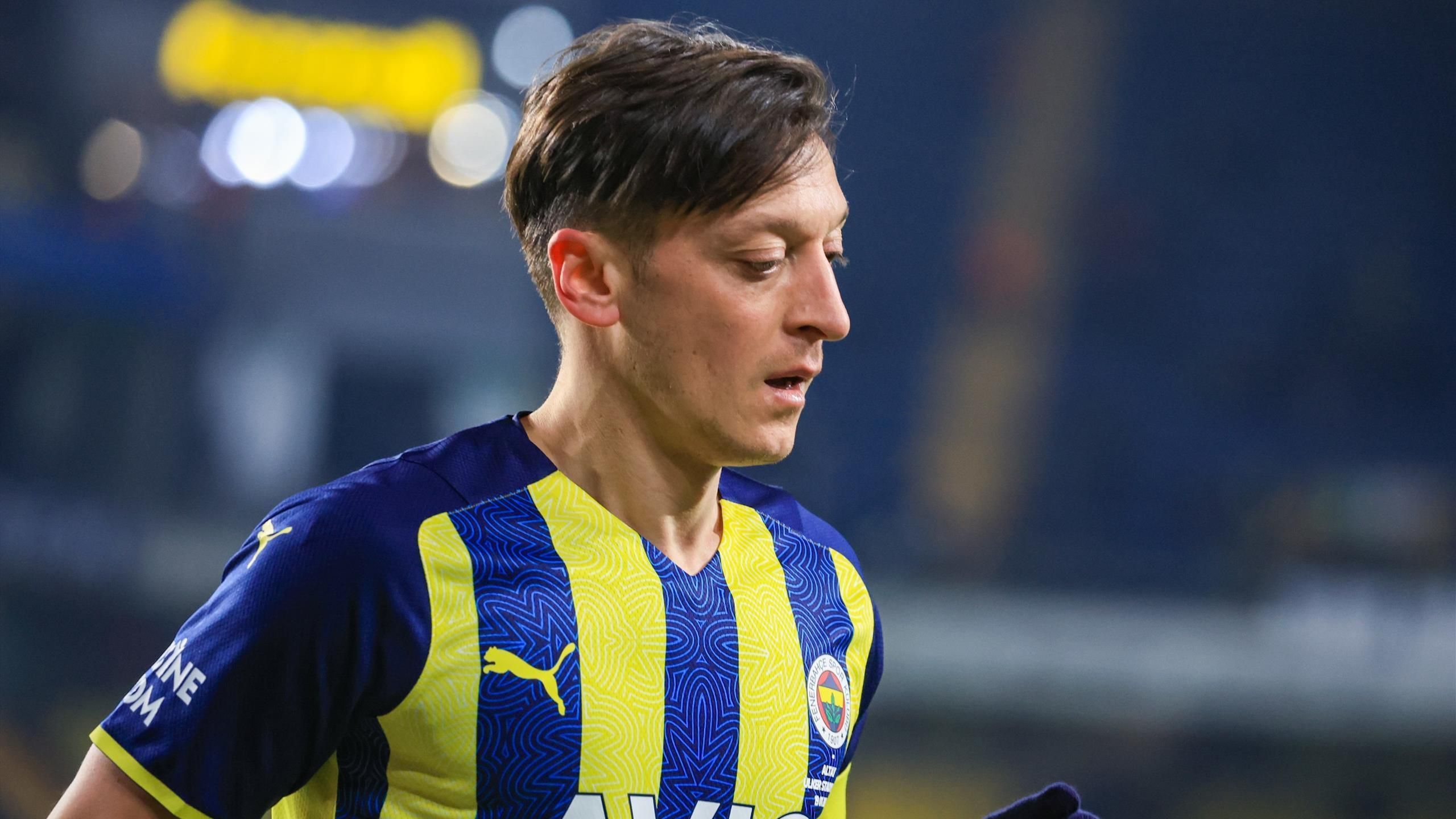 2560x1440 The end of the Mesut Ozil era' Fenerbahce boss Jorge Jesus signals intention to let former Arsenal player leave