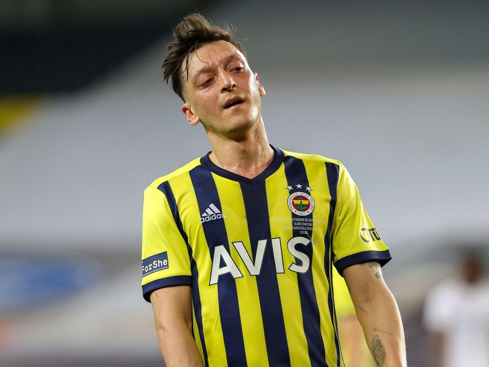 1600x1200 Mesut Ozil's Contract at Fenerbahce Terminated, Says Report