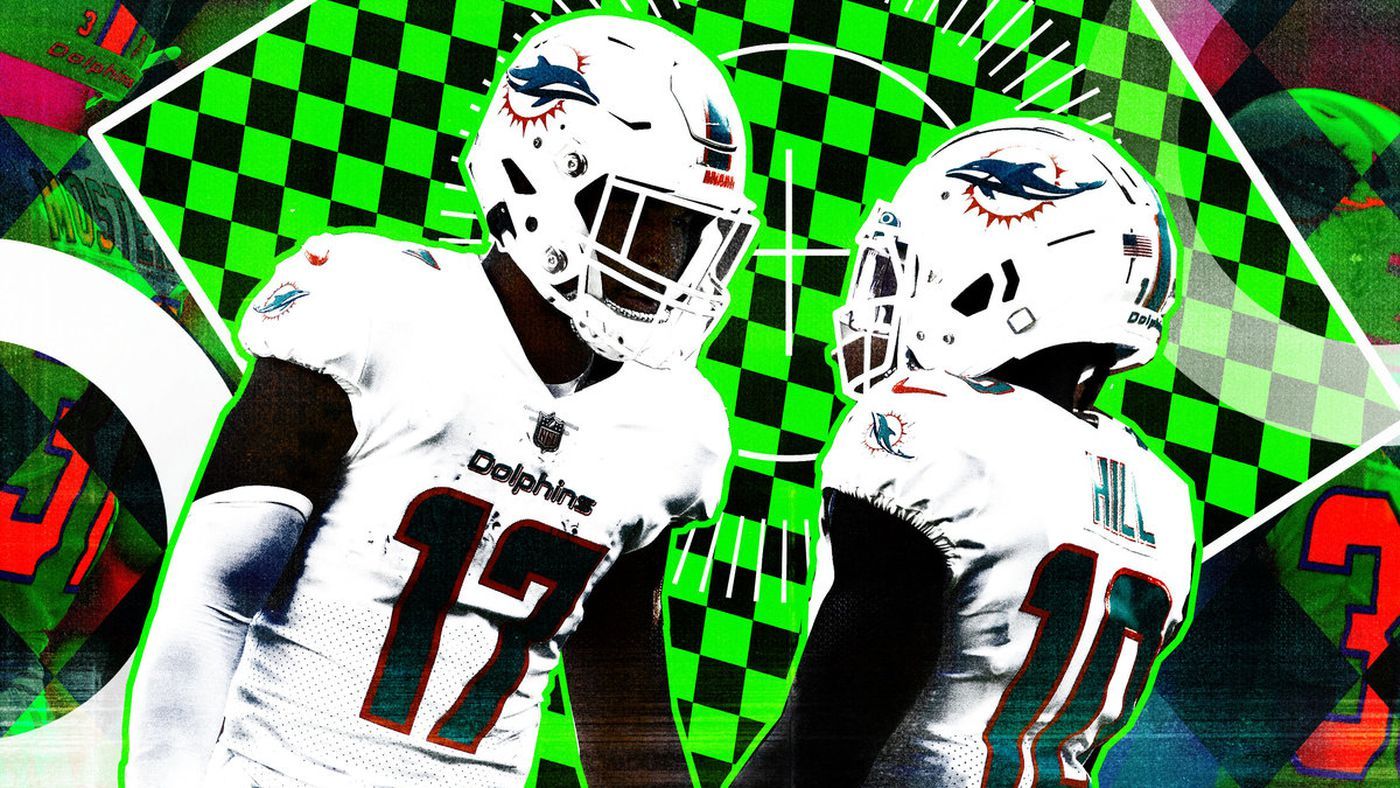 4K Tyreek Hill Dolphins Wallpaper