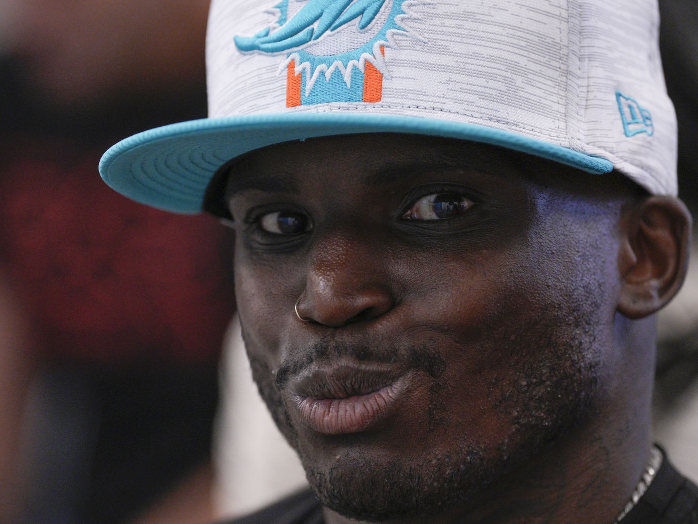 1400x1050 No, The Miami Dolphins Don't Have A First Round Pick In The 2022 NFL Draft; They Have Superstar Wide Receiver TYREEK HILL