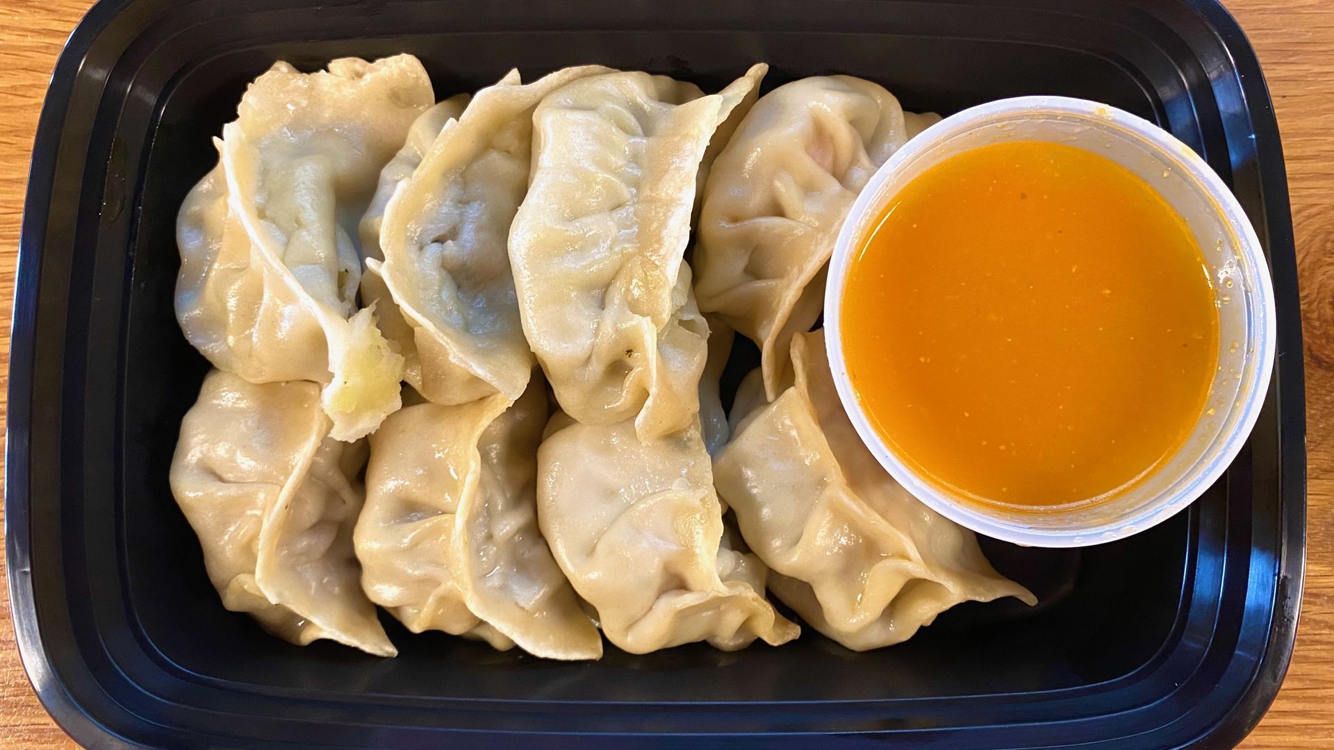 1920x1080 A Guy Fieri favorite: We review North Market's Momo Ghar in Columbus, Ohio