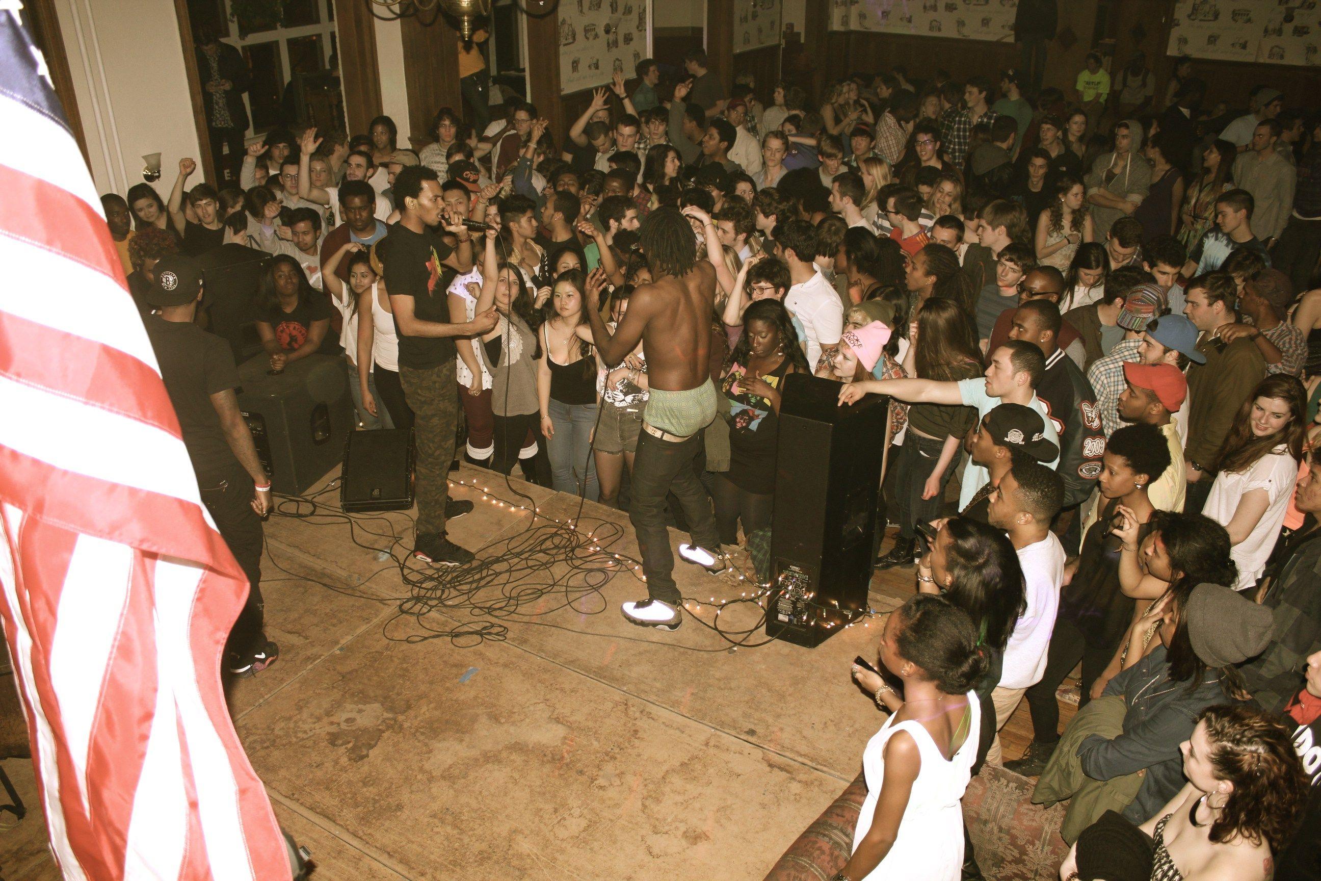 2592x1728 Flatbush Zombies