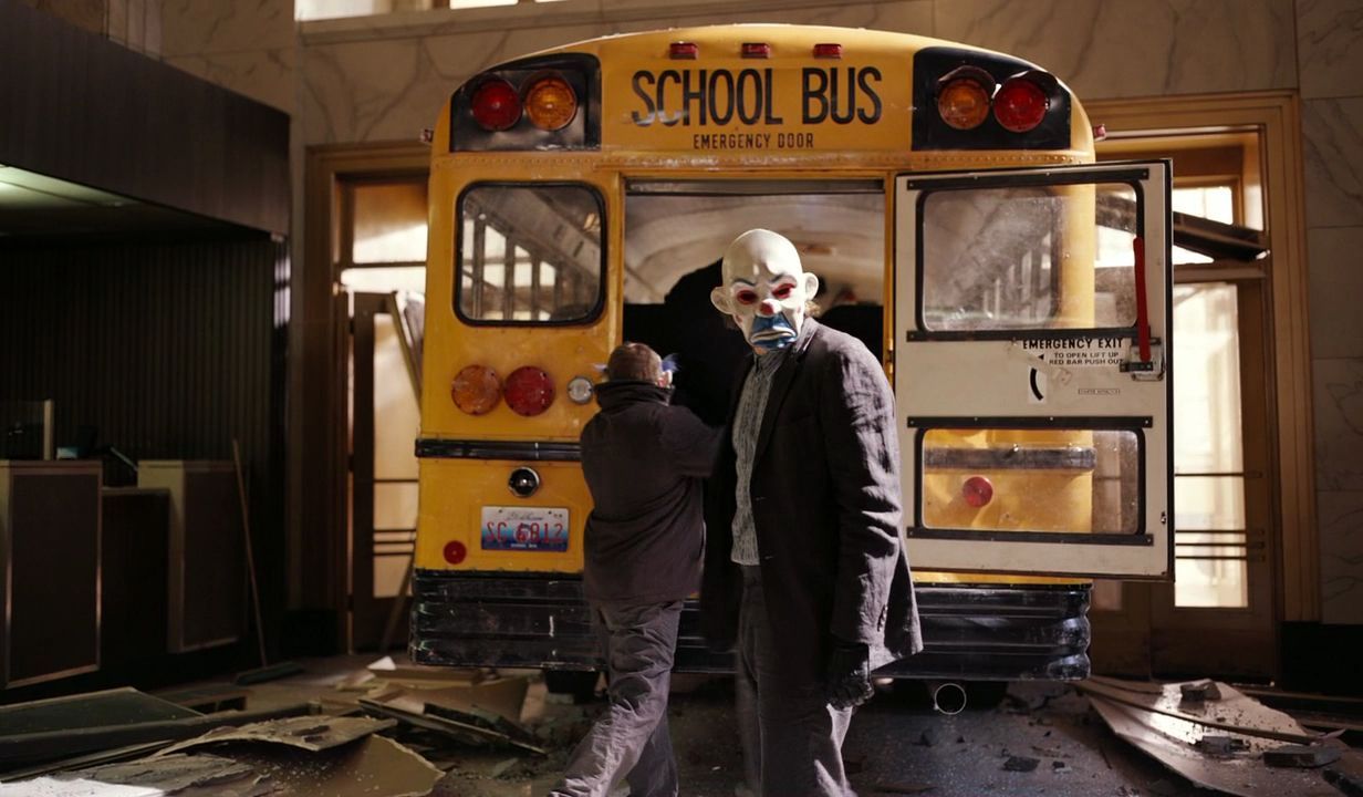 1232x720 The Robbery Joker Image