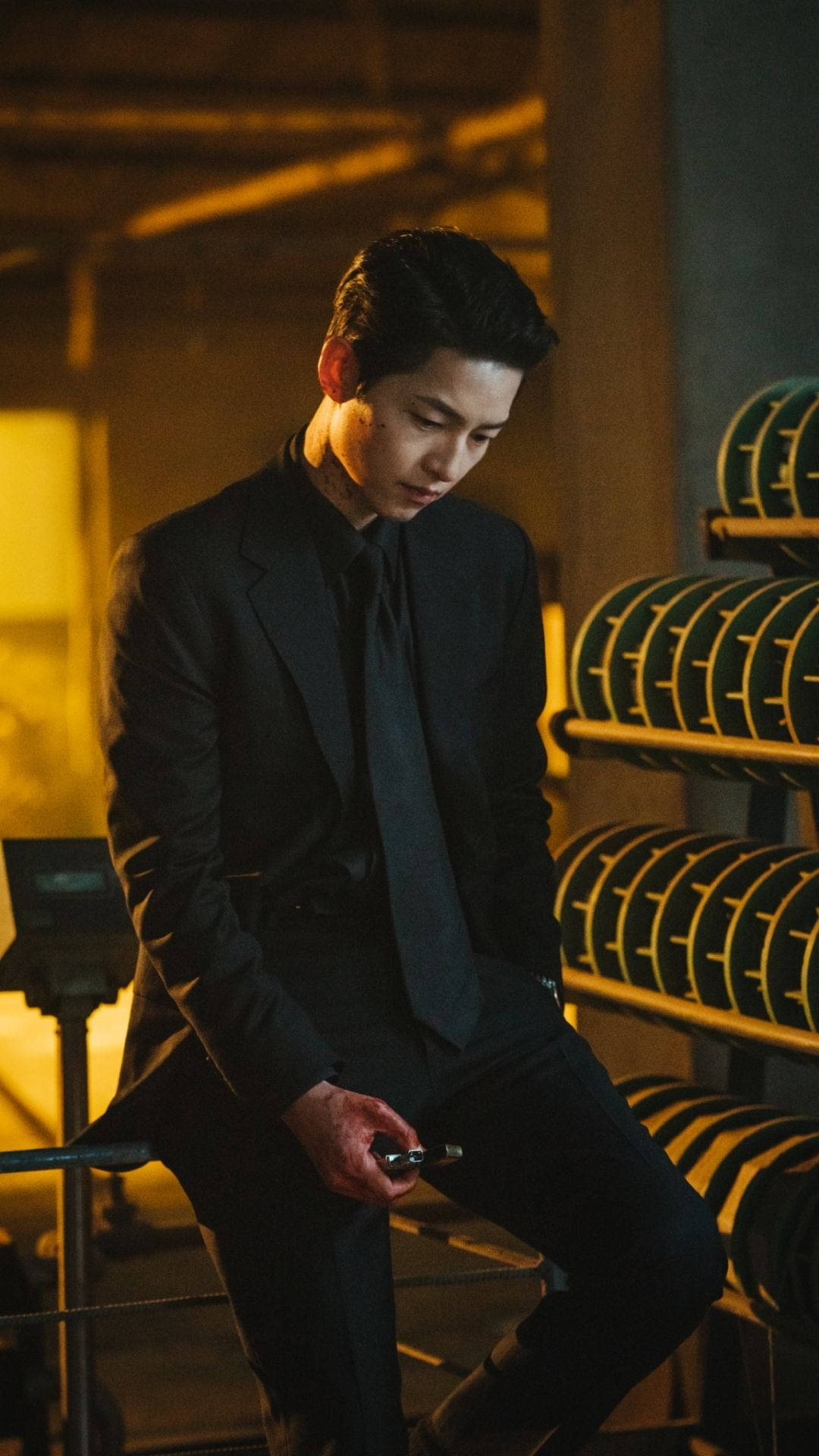 1080x1920 Download Vincenzo Black Suit Wallpaper