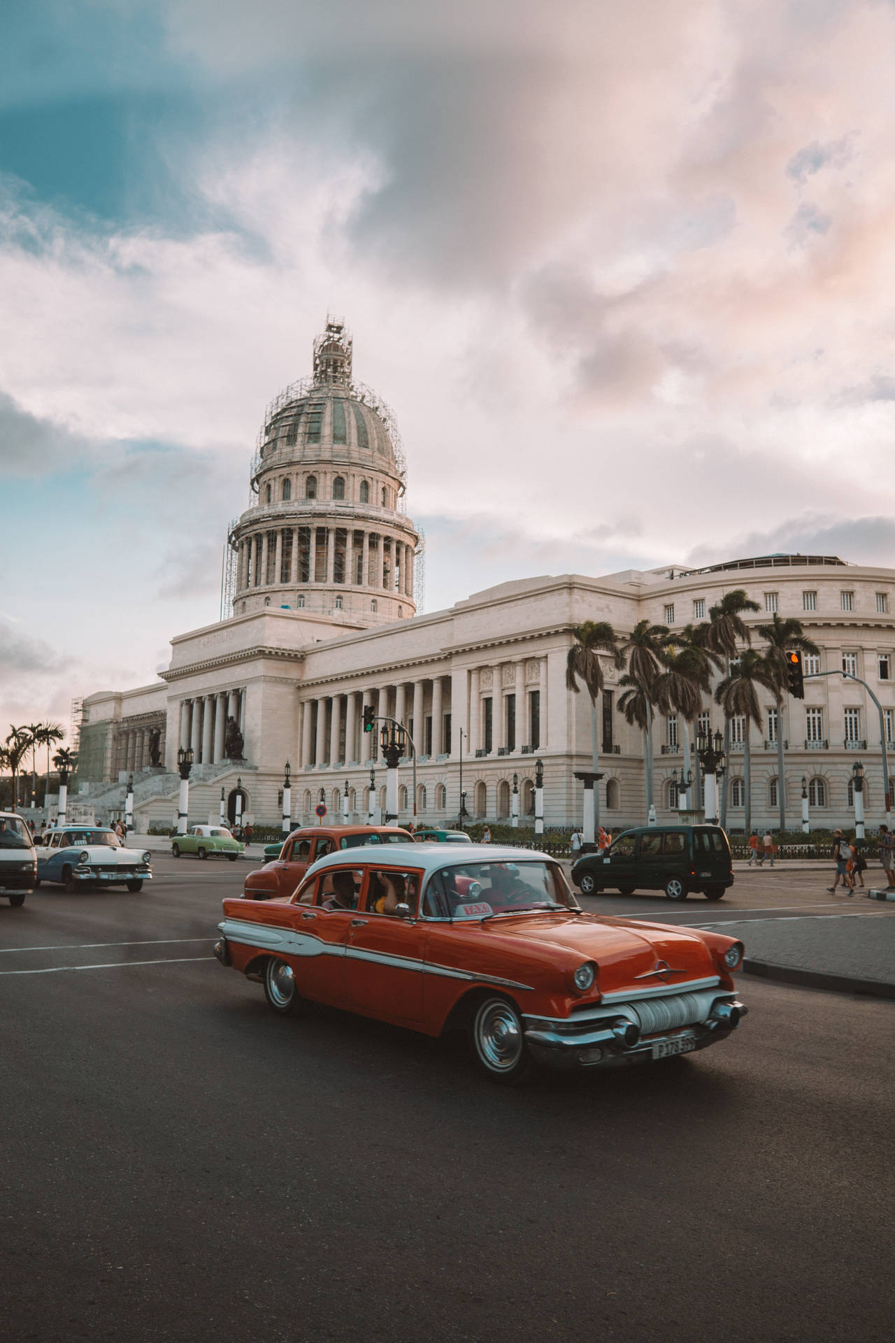 La Habana Wallpapers Top Free La Habana Backgrounds Wallpaperaccess