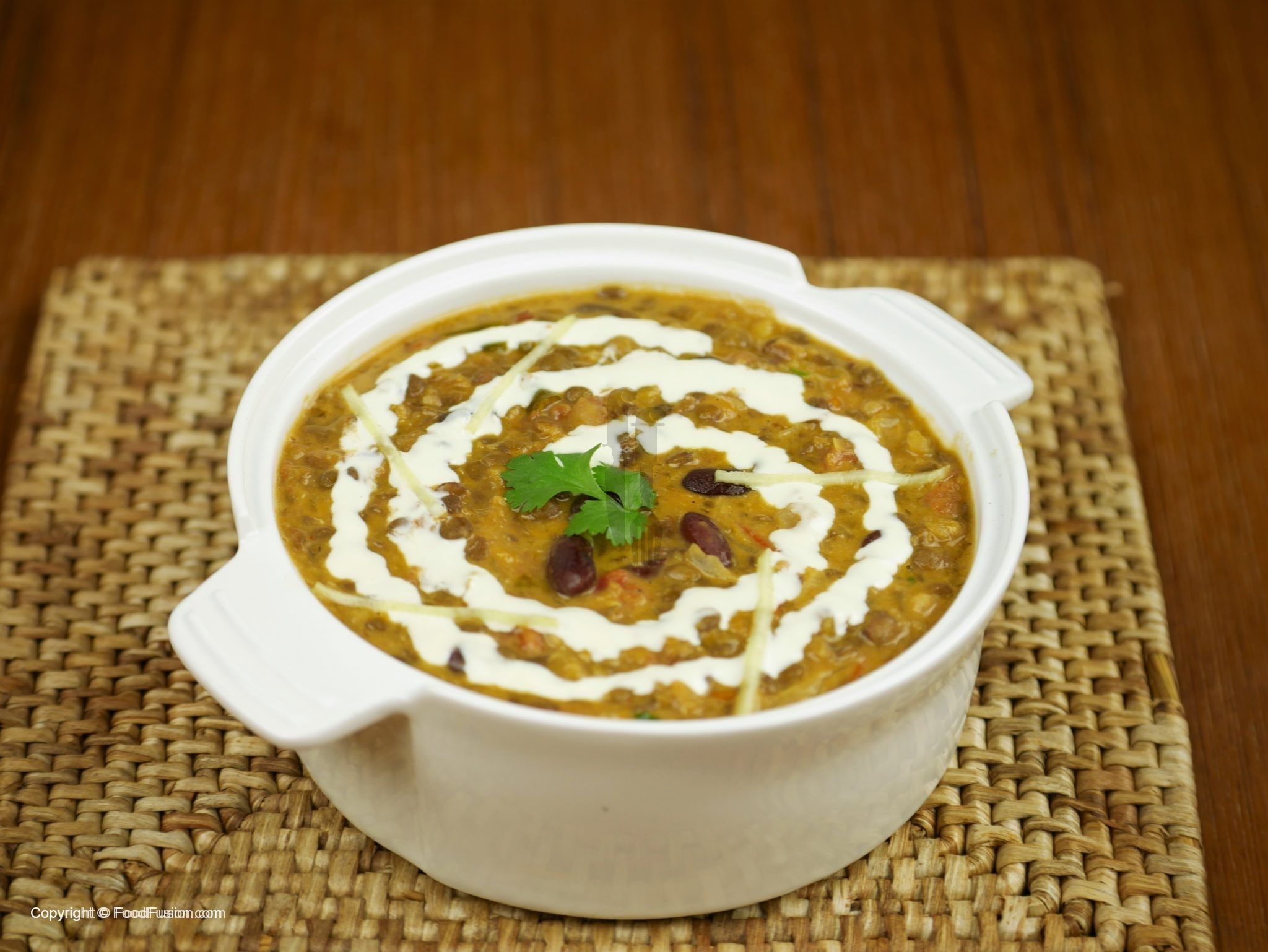 2048x1538 Dal Makhani