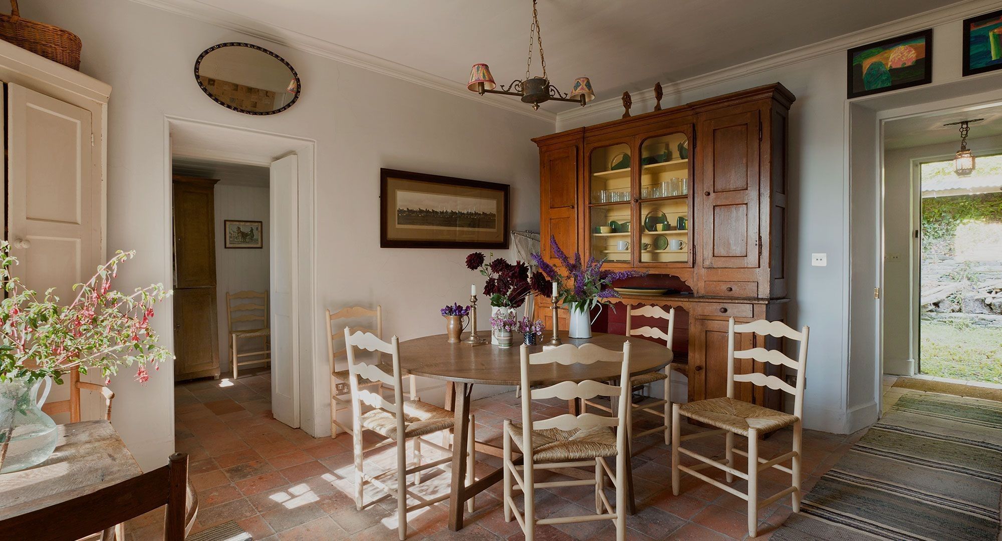 2000x1080 Ireland. Interior Design. Robert Kime Ltd. Antiques. Fabrics. Wallpaper. Furniture. Lighting. Carpets. Accessories