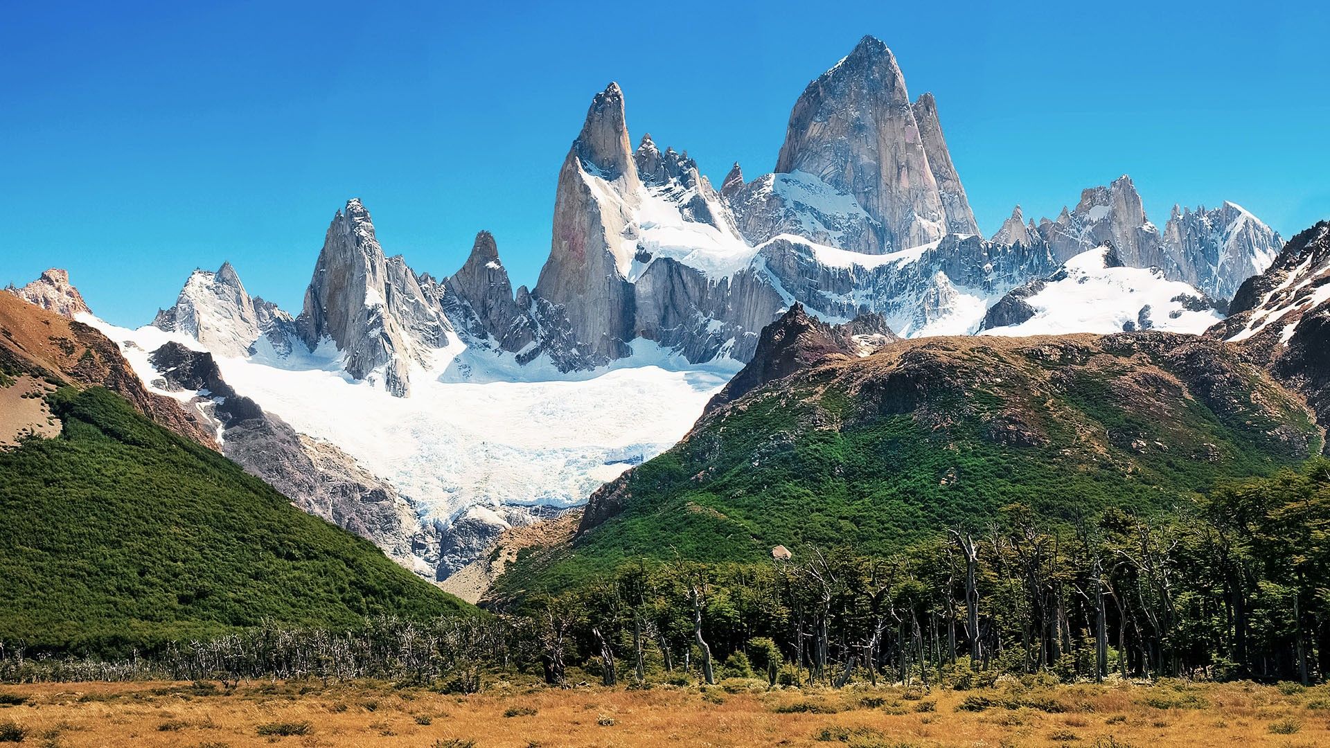 1920x1080 Landscape with Mt Fitz Roy, Los Glaciares National Park, El Chaltén, Patagonia, Argentina. Windows Spotlight Image