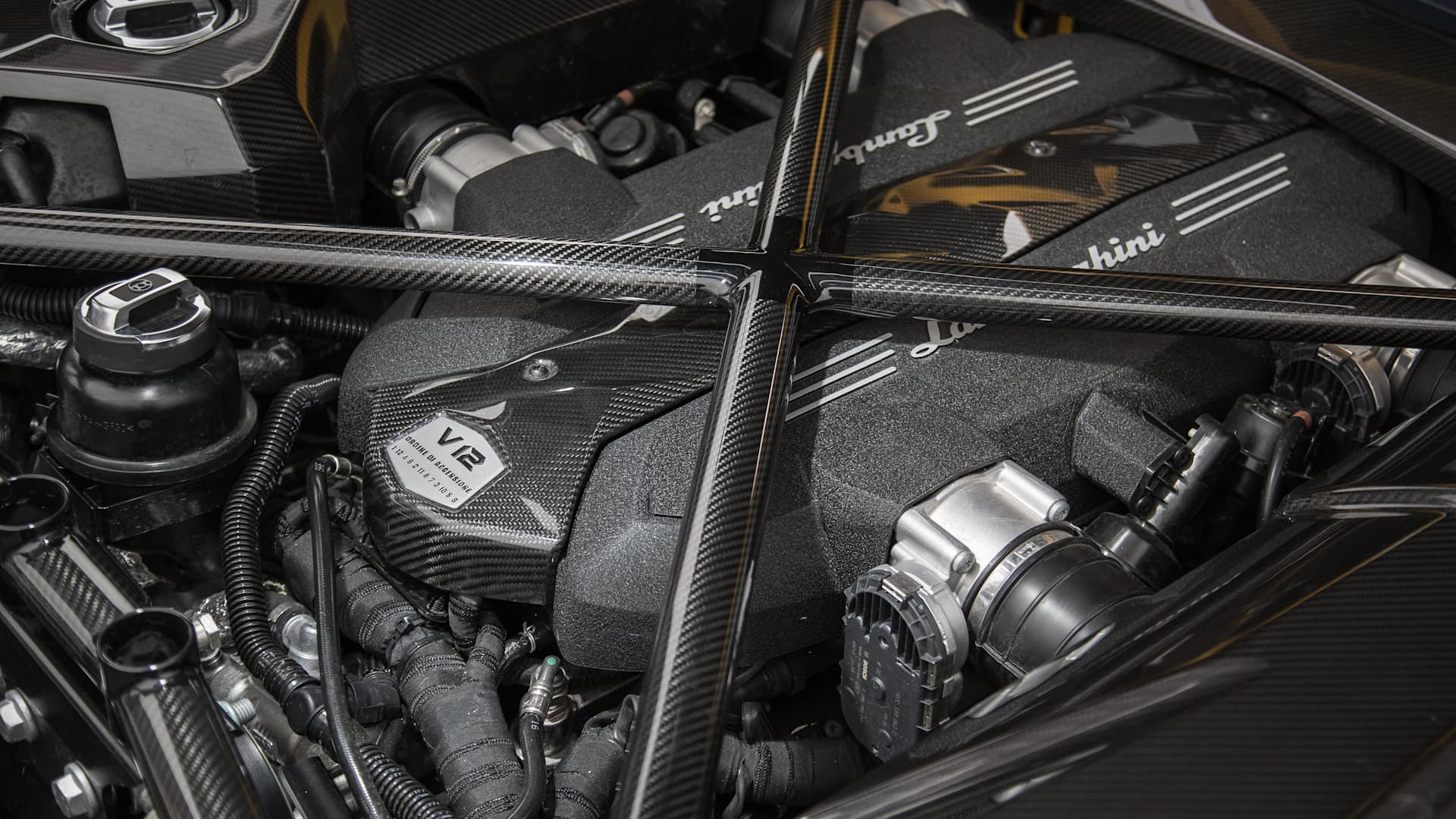 1920x1080 There's life in the big V12 yet, Lamborghini boss says: Aventador successor will retain 12 count