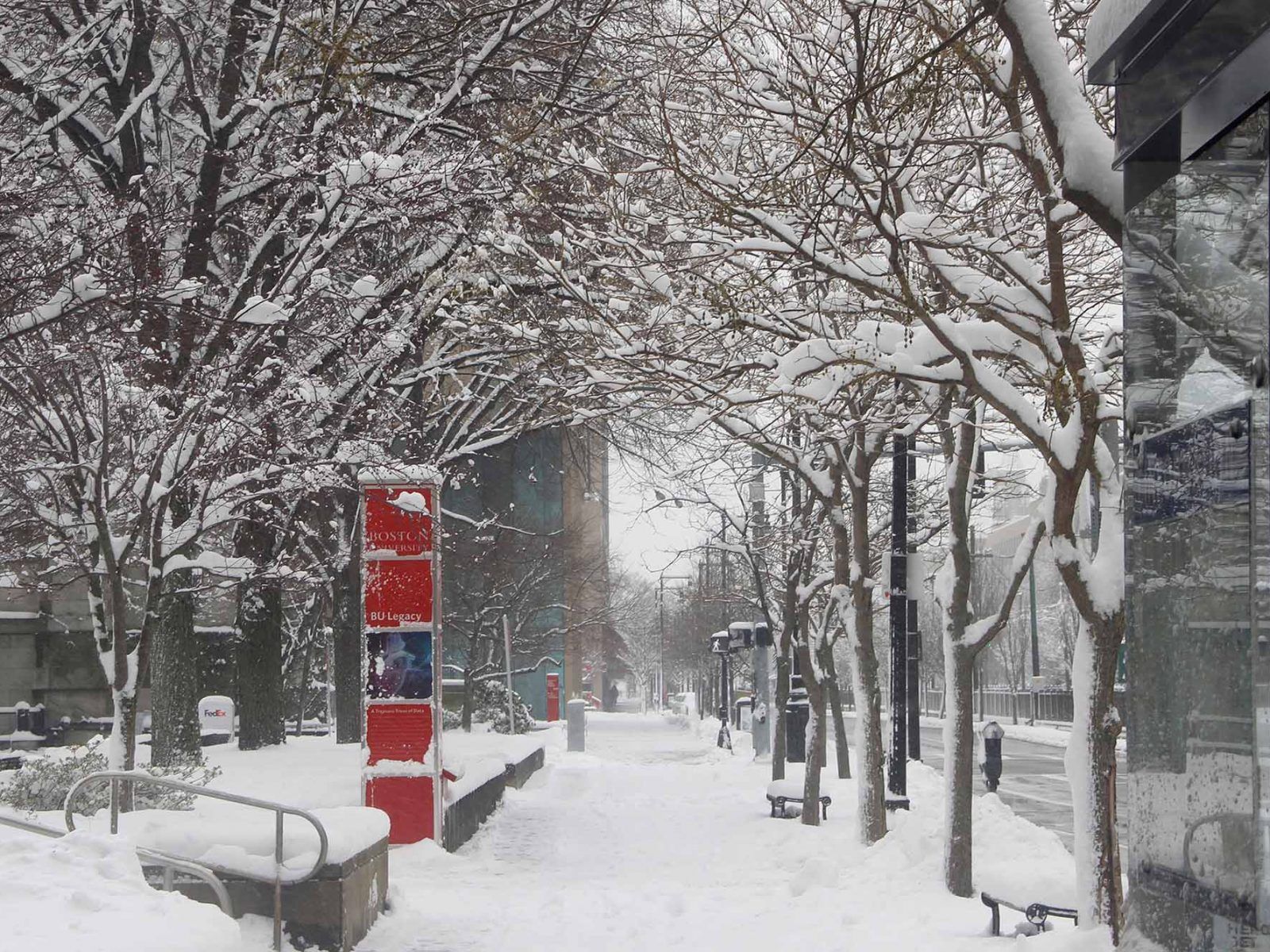 1600x1200 Blizzard Closes BU's COVID Testing Sites Saturday