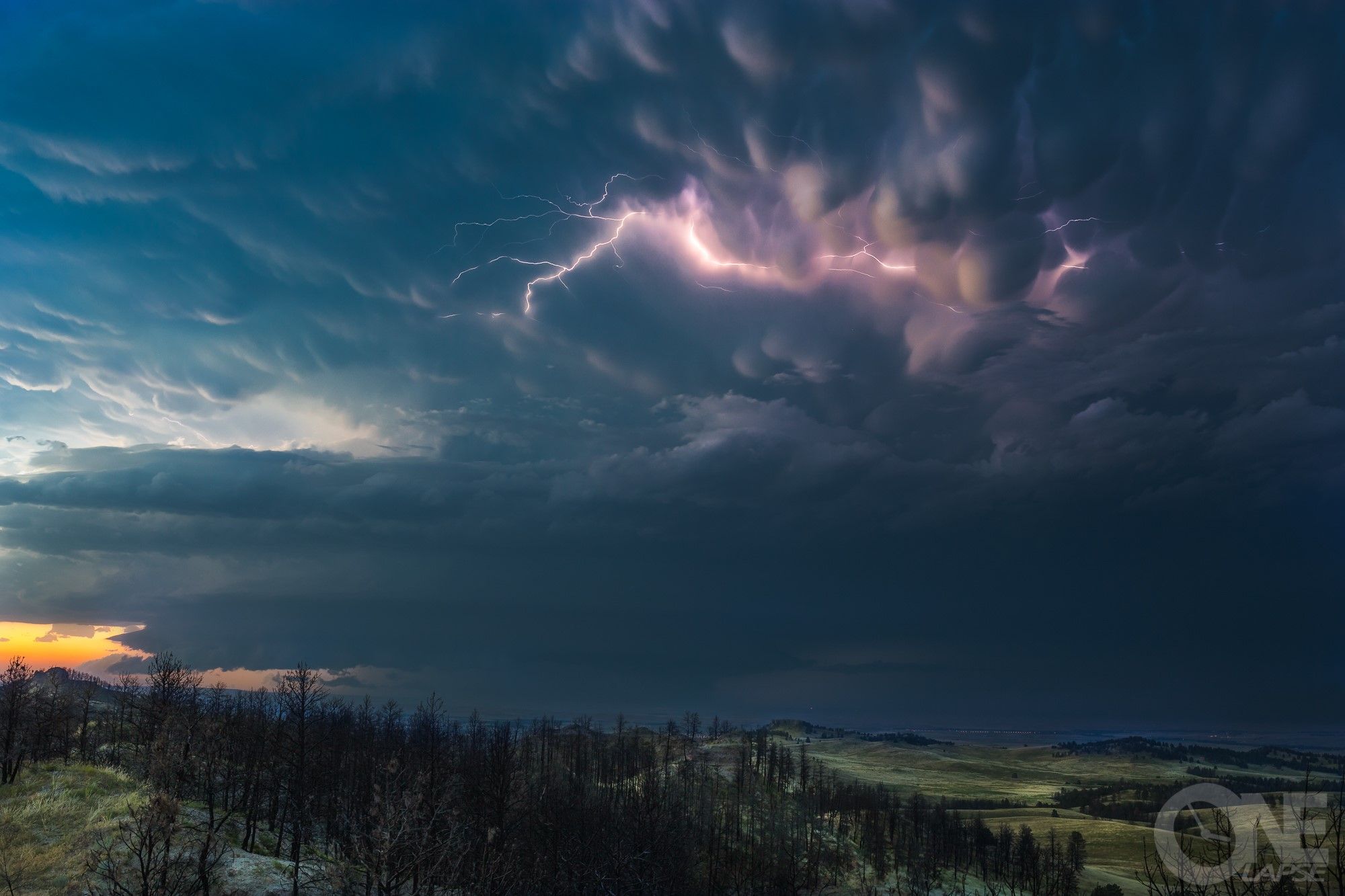 2000x1333 Mammatus cloud, Sky, Lightning, Thundercloud Gallery HD Wallpaper