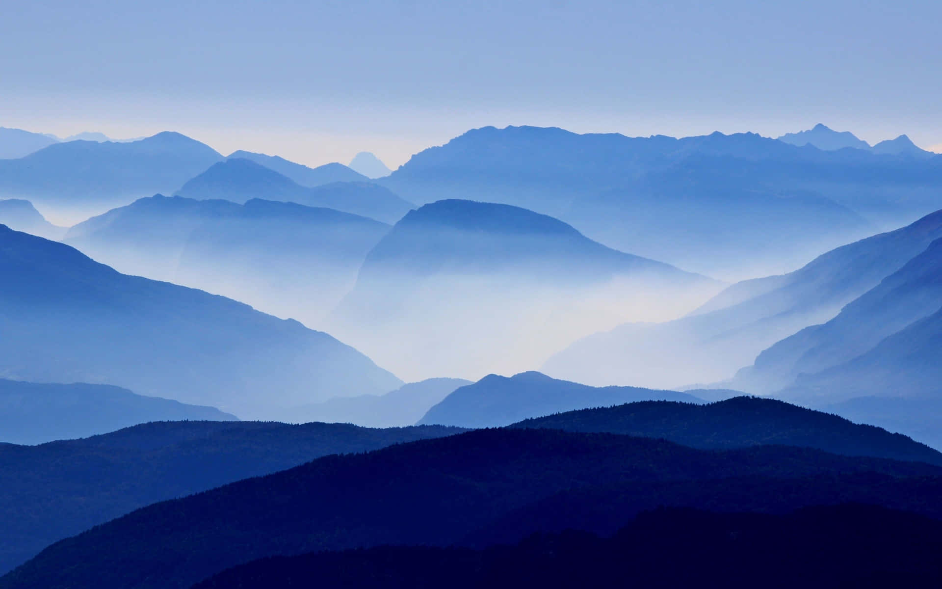 1920x1200 Blue Mountain Wallpaper