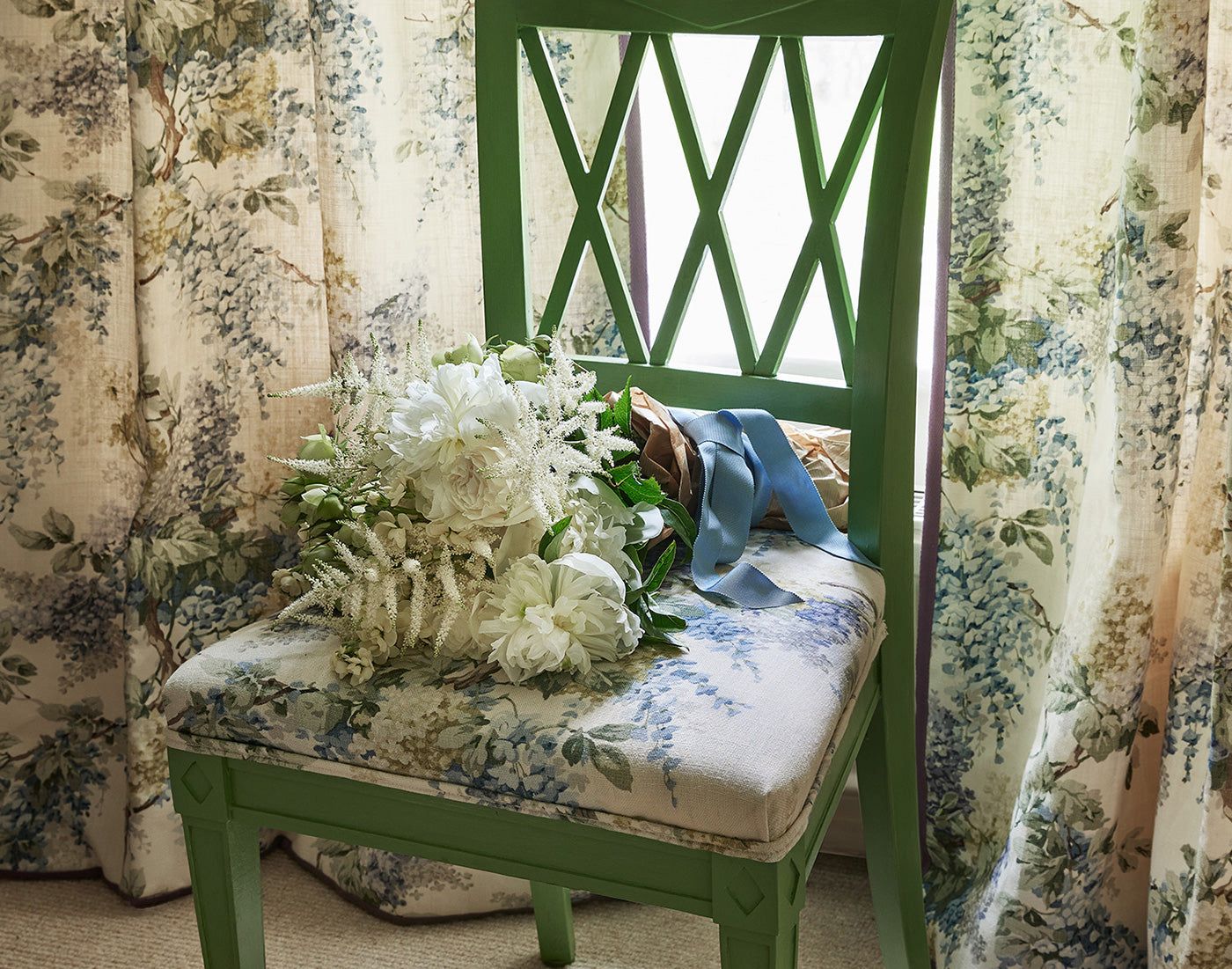 1400x1101 Living room curtain ideas