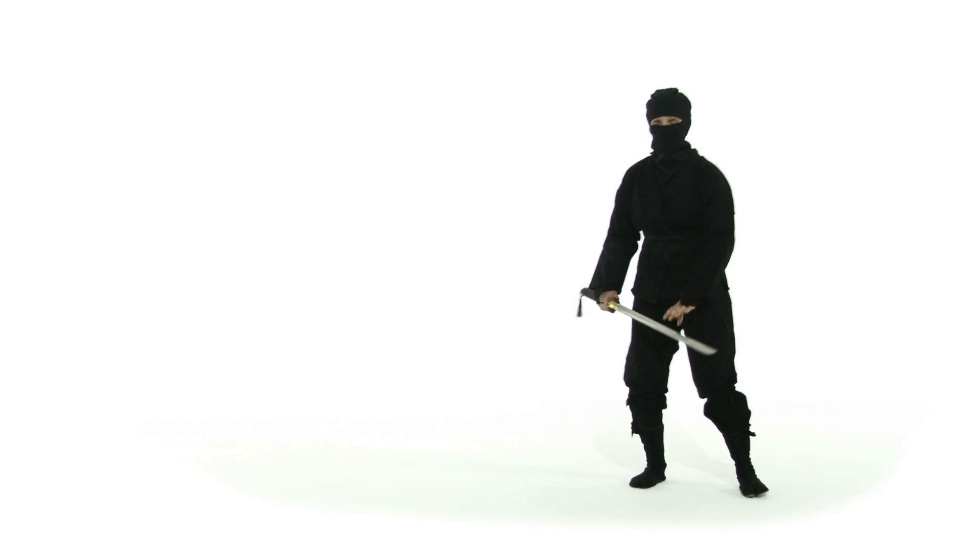 1920x1080 Ninja assassin dances with a sword. You can see them clearly because