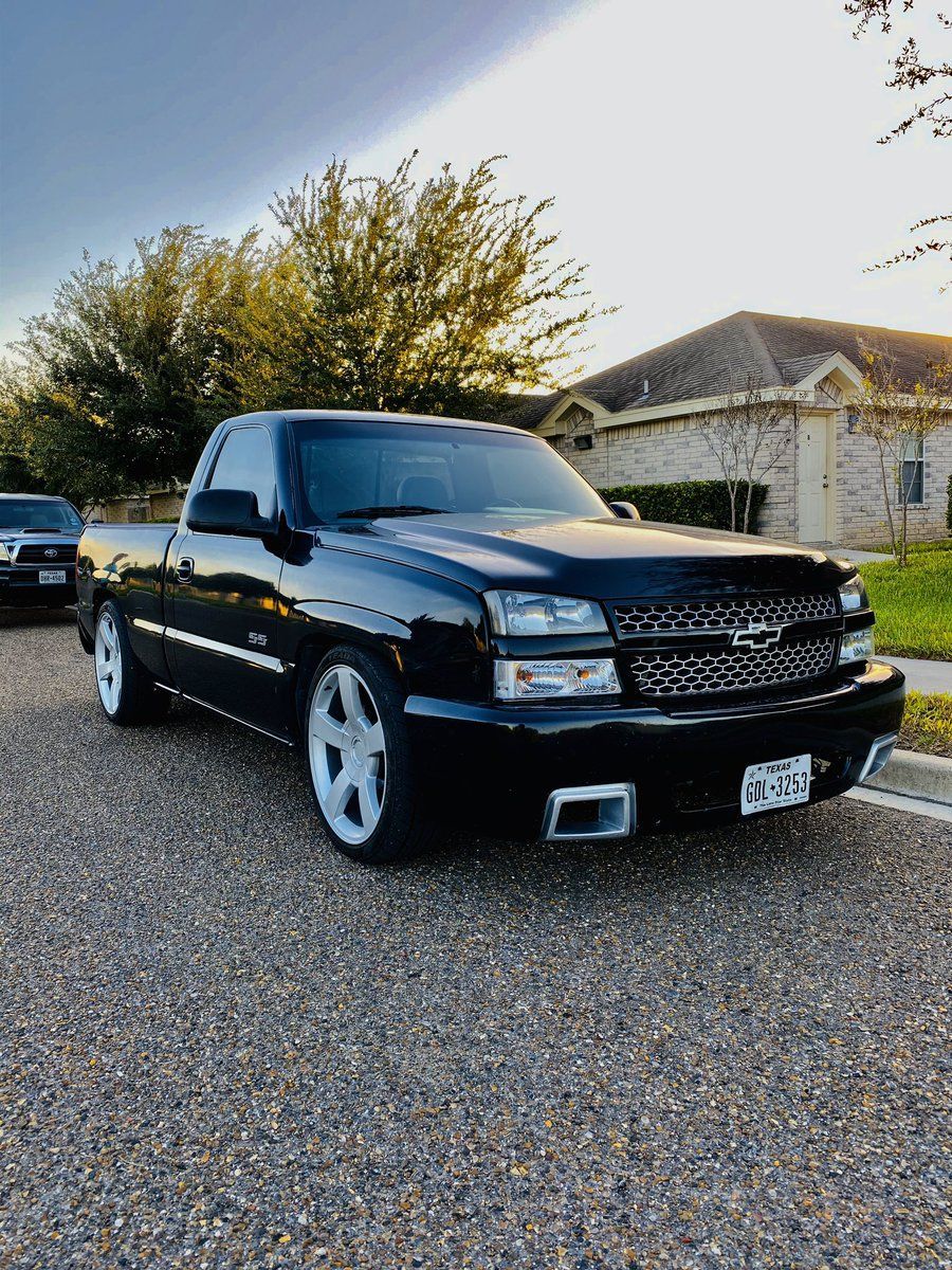 900x1200 Even Hinojosa