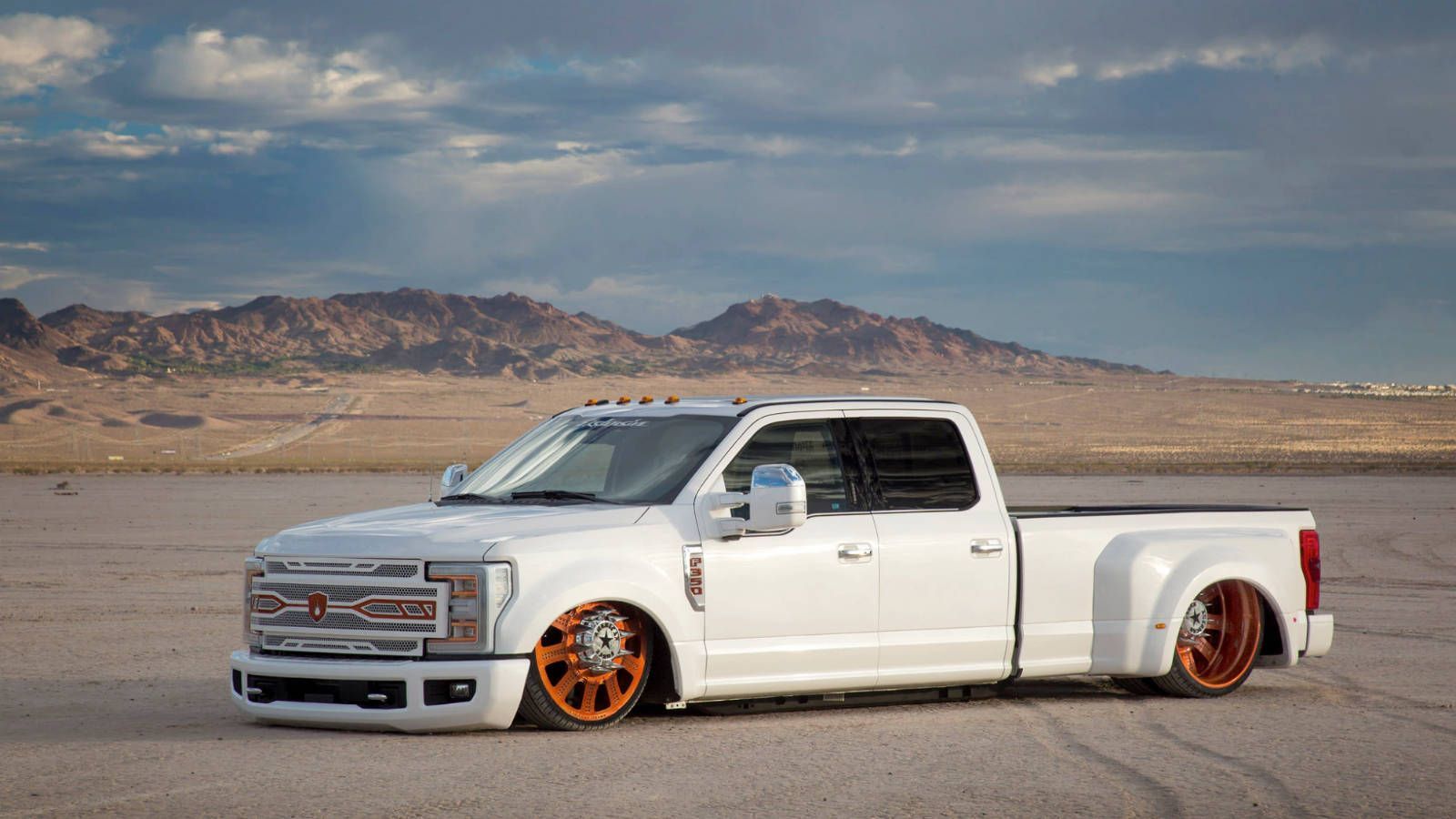 1600x900 + Dropped Trucks Wallpaper Full HD, 4K✓Free to Use